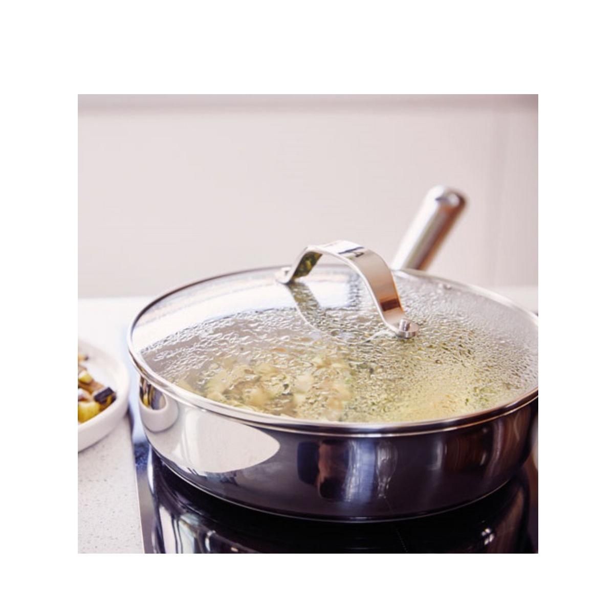 Beka Sauteuse inox 24cm + couvercle - 101036