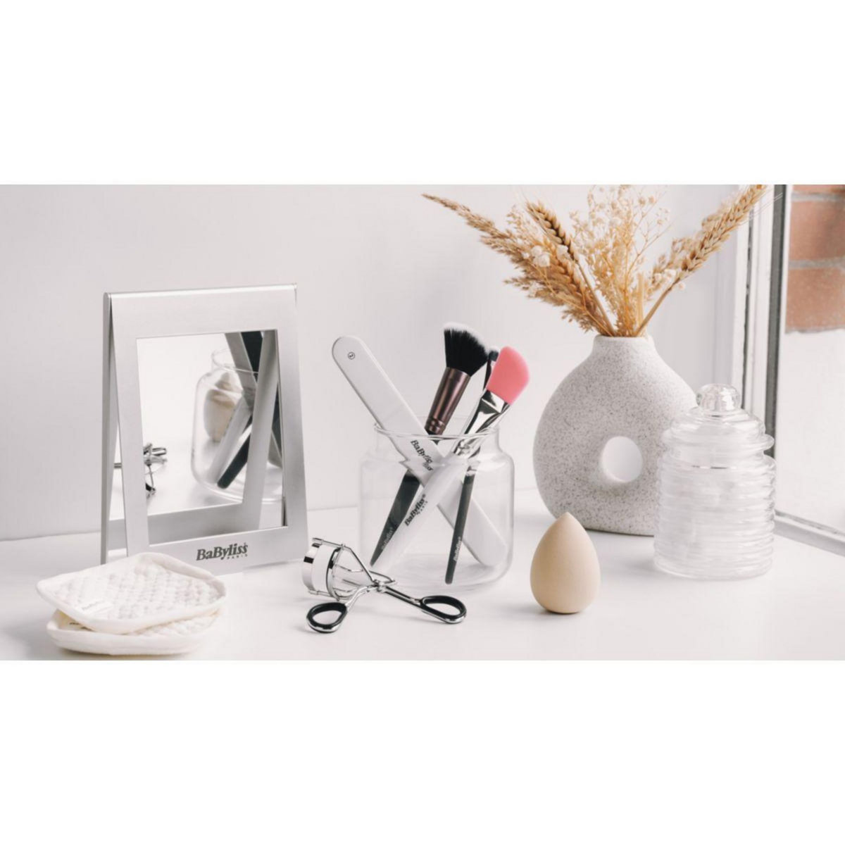 BABYLISS Miroir PETIT LUMINEUX AVEC VENTOUSE X10