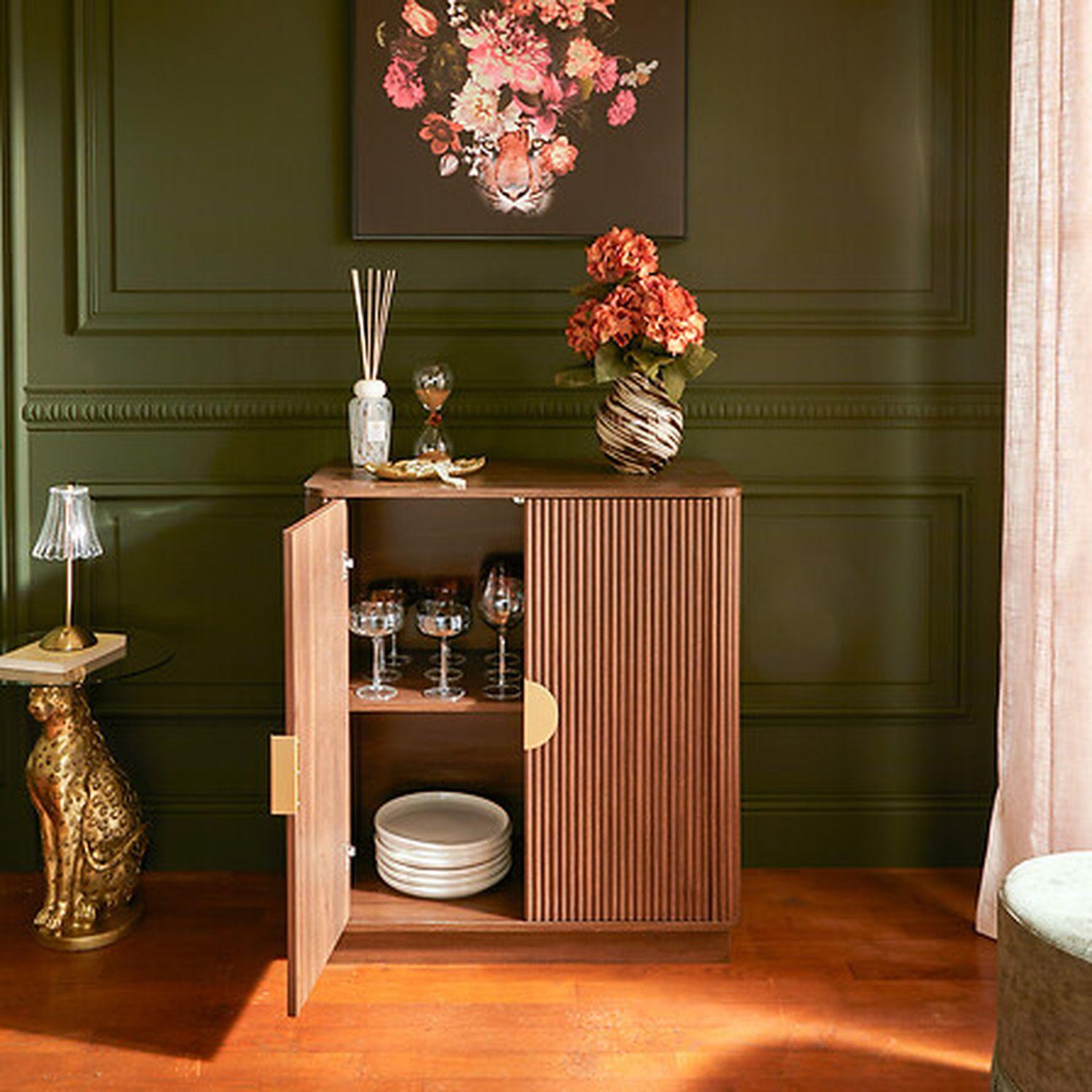 Voir la diapositive 6 : ATMOSPHERA Buffet 2 portes effet noyer wany - marron