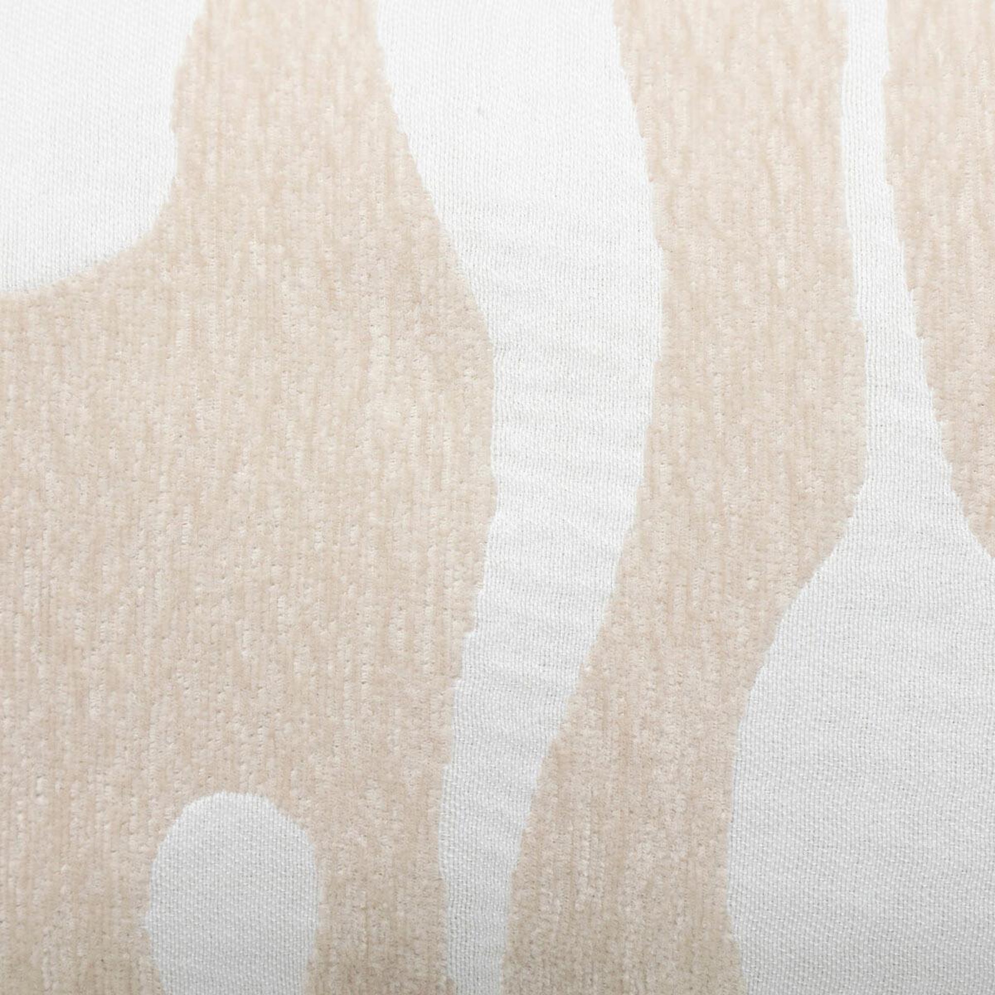 Voir la diapositive 4 : ATMOSPHERA Coussin déco chenille  madini  30x50cm beige