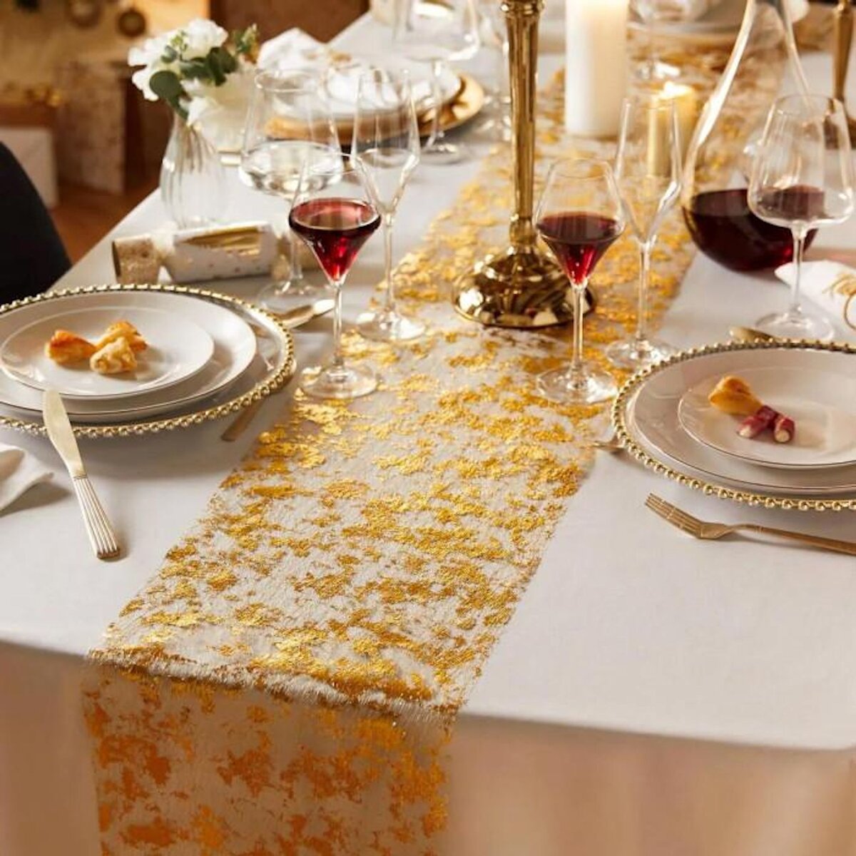 FEERIC LIGHT & CHRISTMAS Chemin de Table Tissu  Colorama  28x500cm Or
