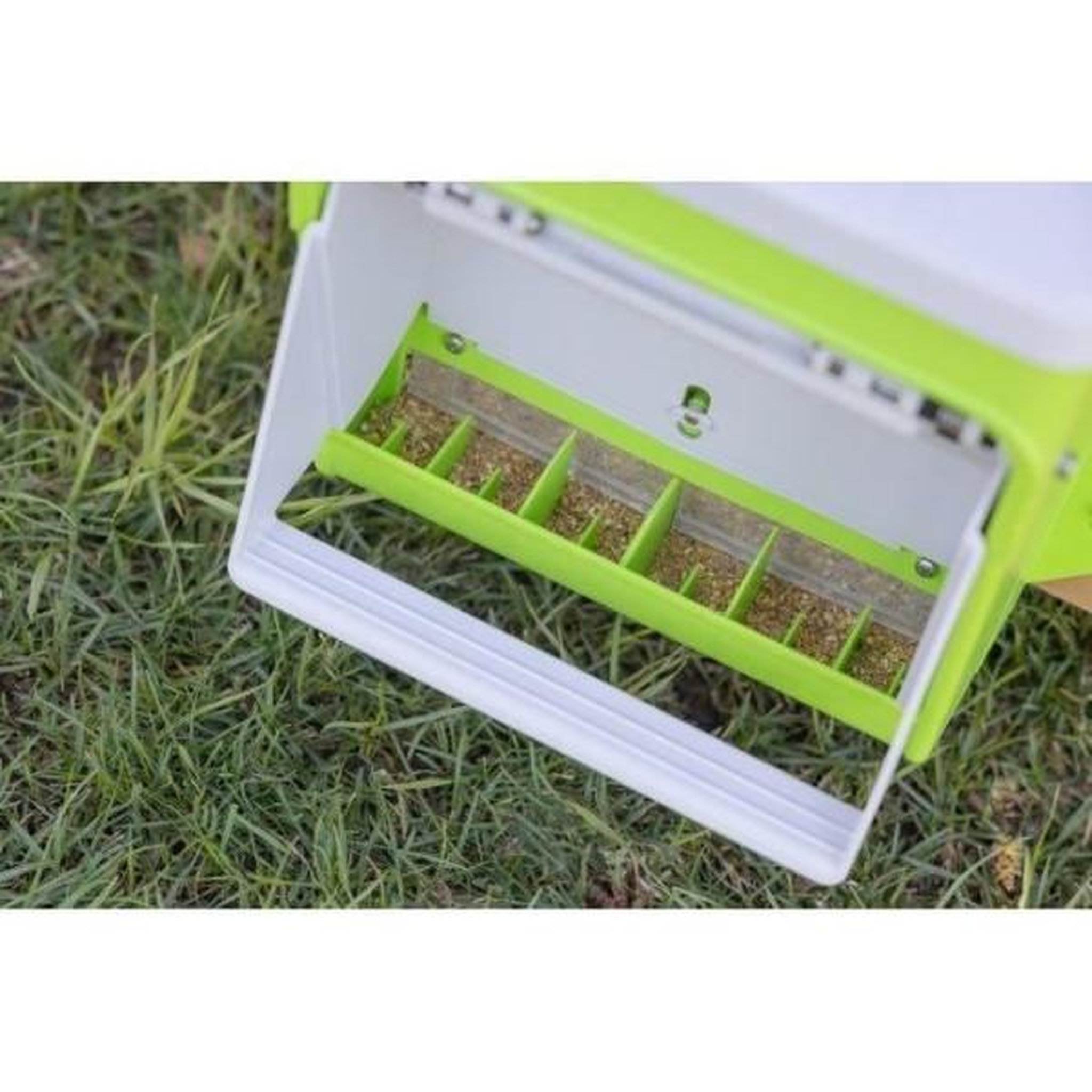 Voir la diapositive 5 : KERBL Nourrisseur automatique - KERBL - SmartCoop - 7,5 kg - Volet de protection - Vert