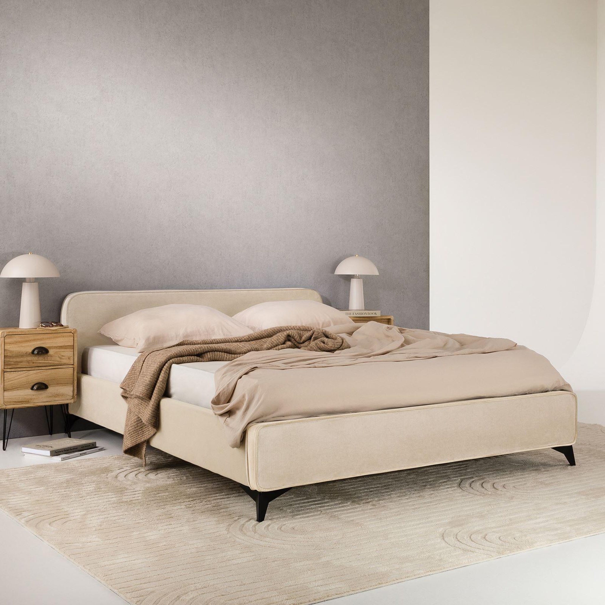 Voir la diapositive 3 : IDIMEX Lit double RAVELLO 140 x 190 cm, revêtement en tissu