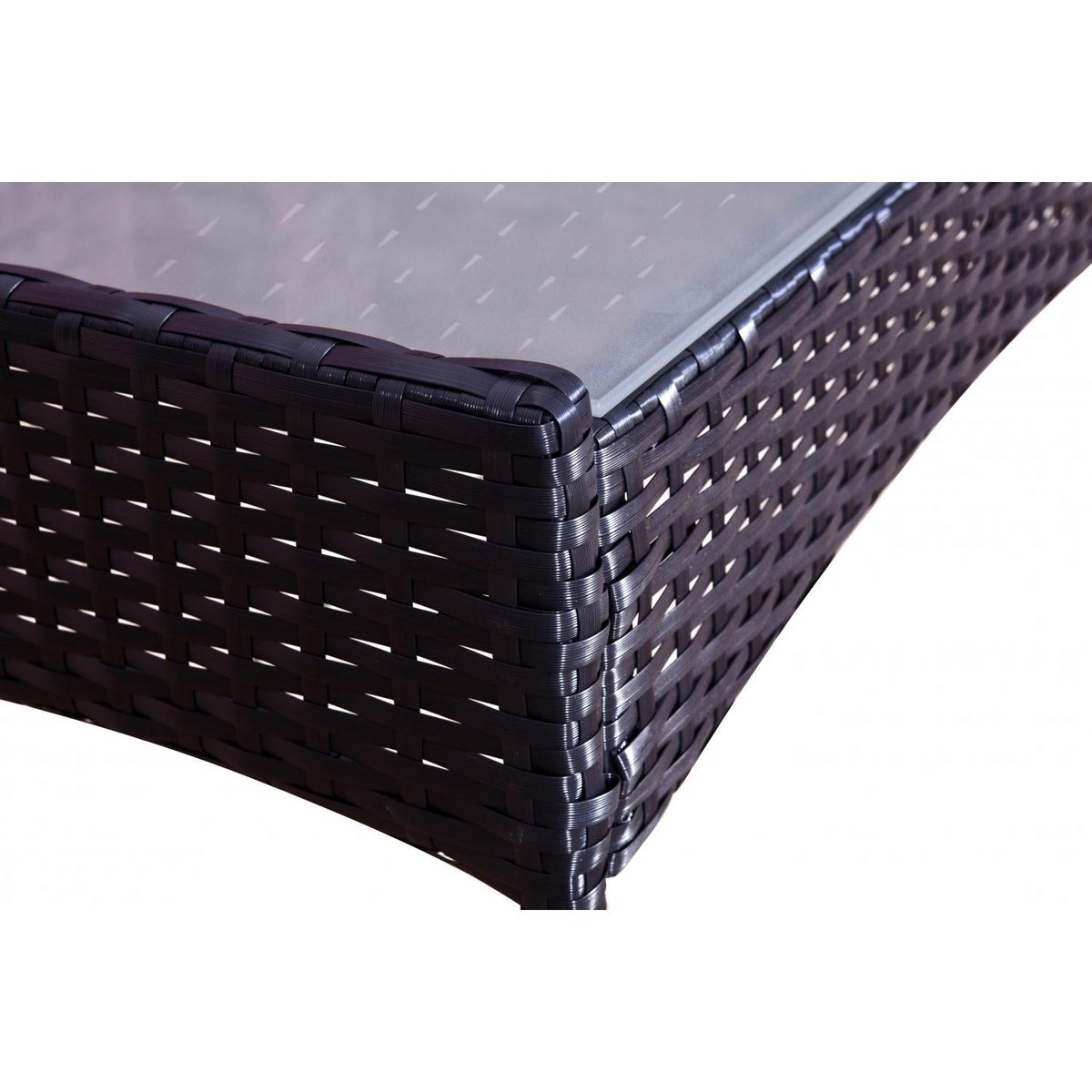 CONCEPT USINE Salon de jardin 4 places en résine tressée Noir et coussins noirs MYKONOS