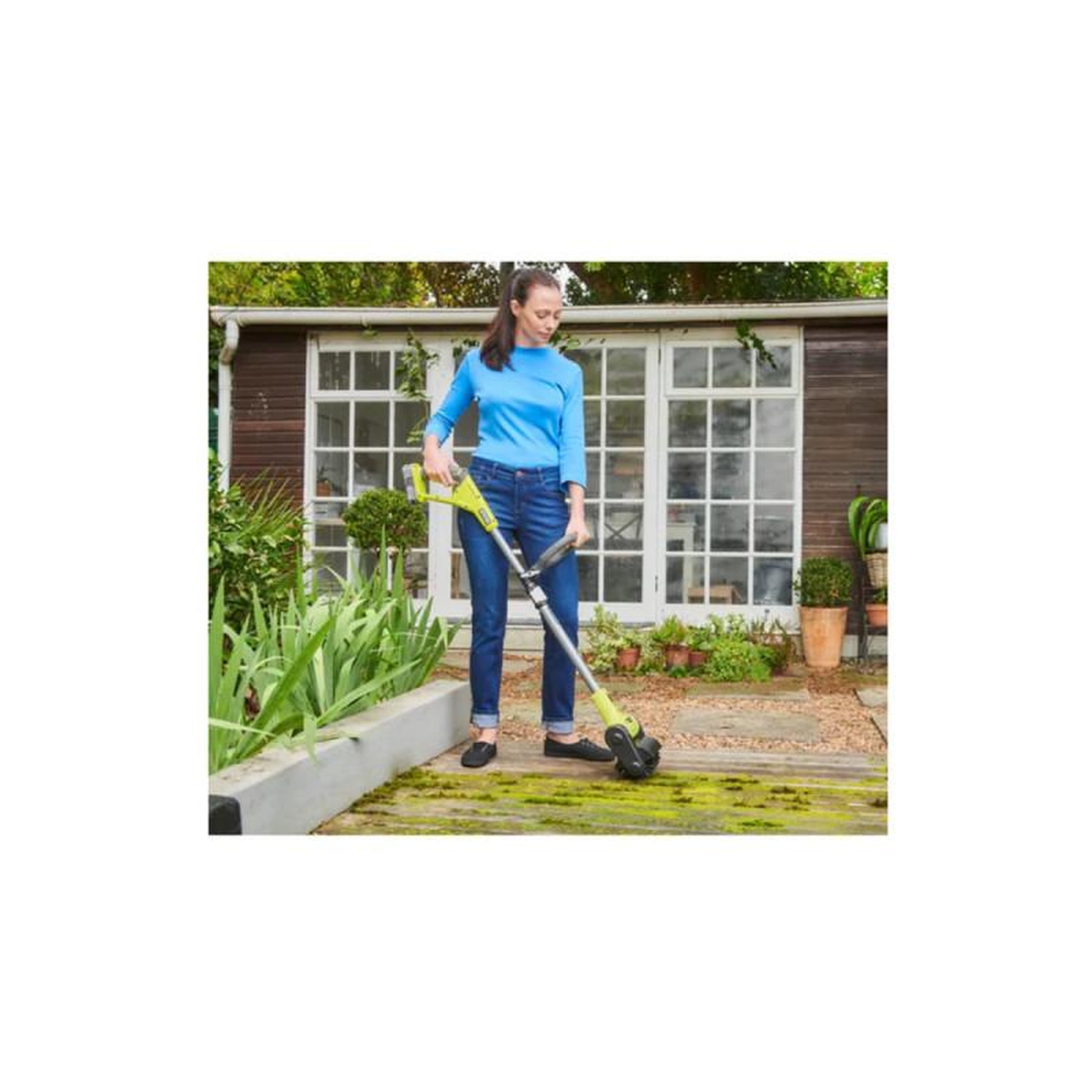 Voir la diapositive 2 : Ryobi Nettoyeur de sol RYOBI 18V One+ - 1 batterie 4.0 Ah - 1 chargeur - RY18PCB-140
