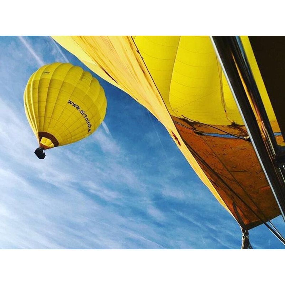 Smartbox Vol en montgolfière pour 2 personnes au-dessus du château d'Amboise - Coffret Cadeau Sport & Aventure