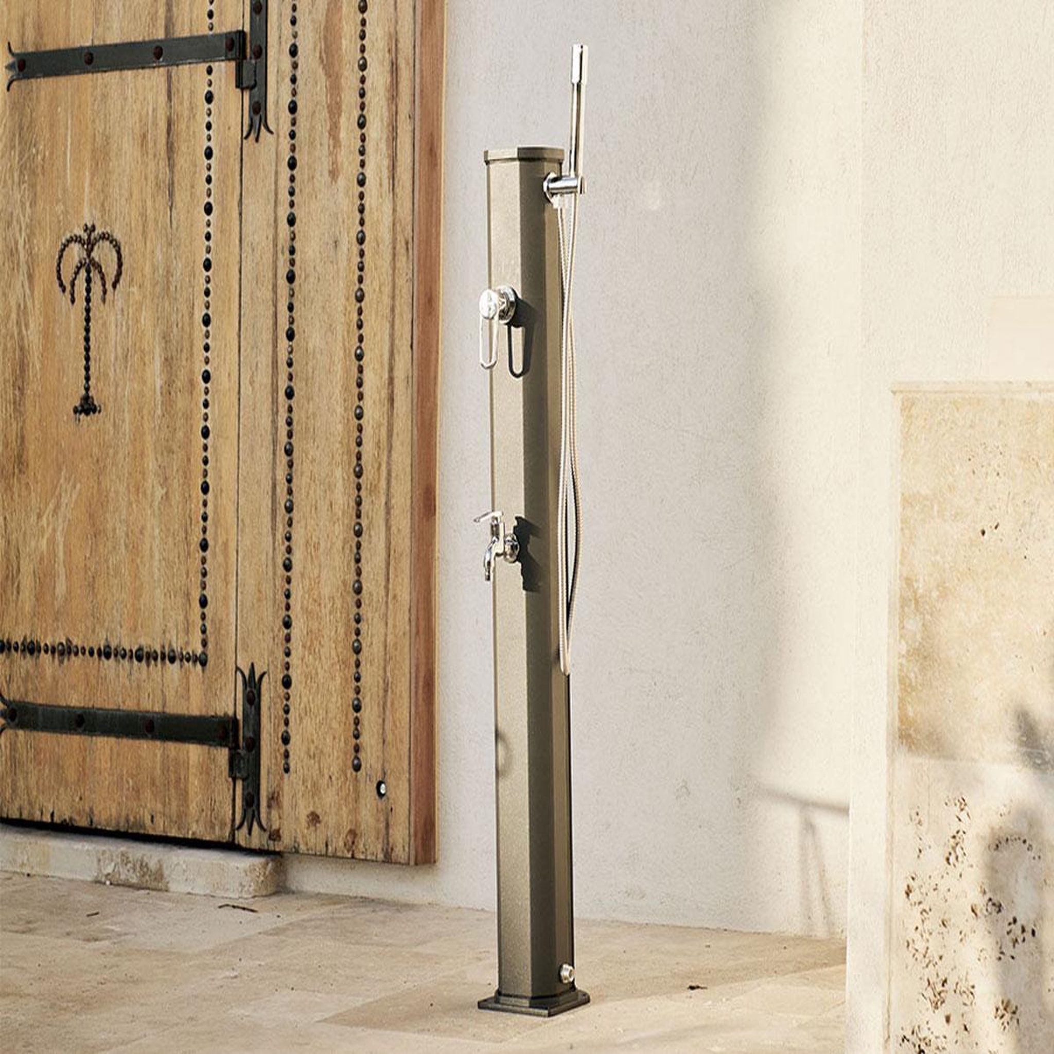 Voir la diapositive 3 : Formidra Douche solaire 20 L Jolly Go Anthracite - Formidra