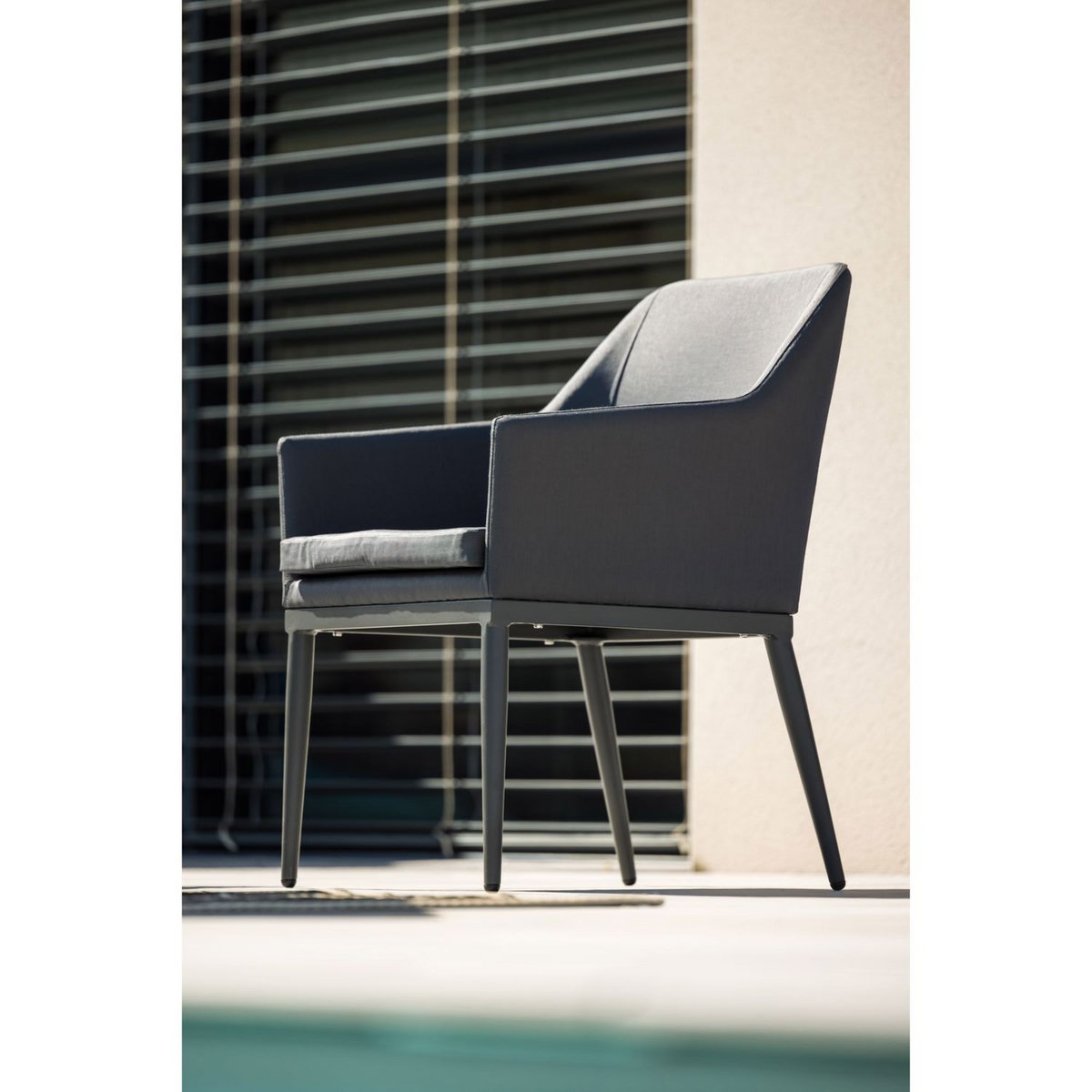 JARDILINE Lot de 2 fauteuils de jardin - Résine tressée/Aluminium - Anthracite - FORMENTERA