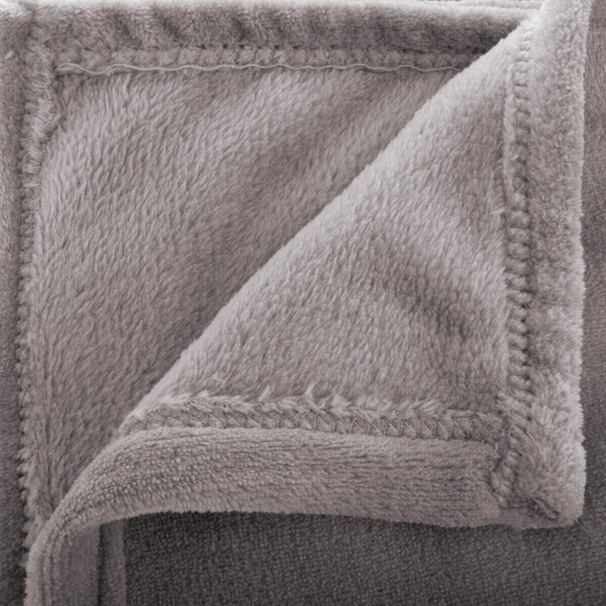 Voir la diapositive 2 : ATMOSPHERA Plaid doux uni  flanel  125x150cm gris