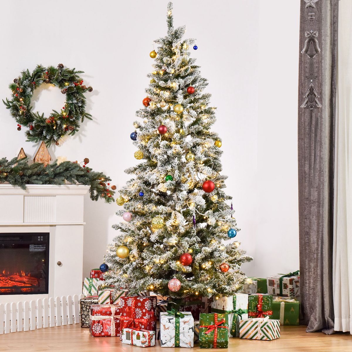 HOMCOM Sapin de Noël artificiel enneigé lumineux LED x 250 multicolore Ø 112 x 210H cm 829 branches vert blanc