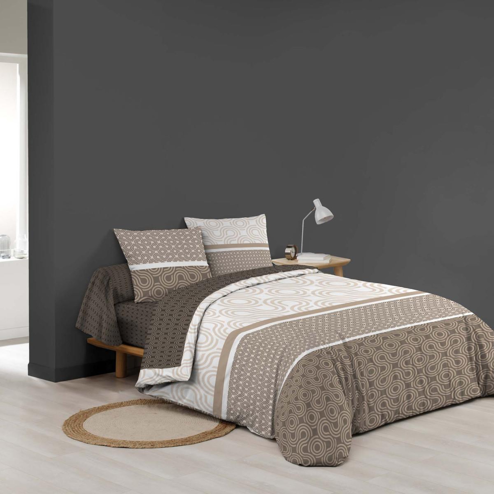 Douceur d'Intérieur Parure de lit 6 pièces  pacha  240x220cm marron