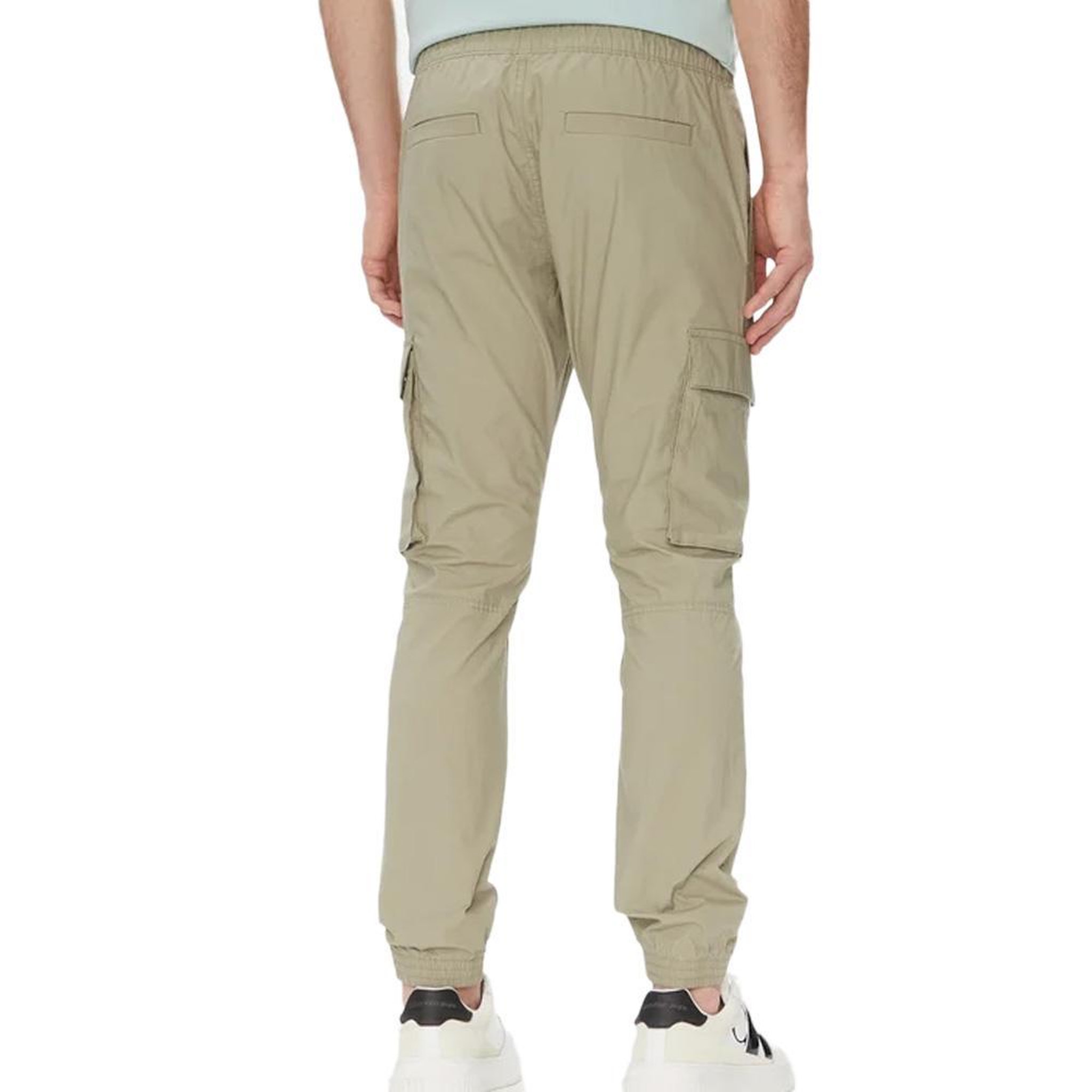 Voir la diapositive 2 : CALVIN KLEIN JEANS Pantalon cargo vert homme calvin klein jeans j30j3276