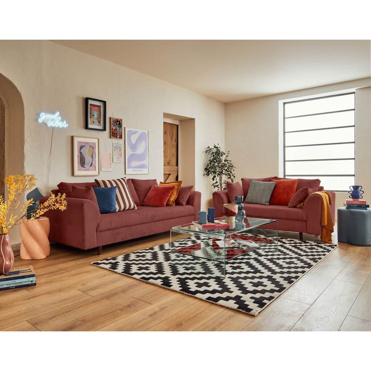 LISA DESIGN Rune - canapé 3 places - en velours côtelé