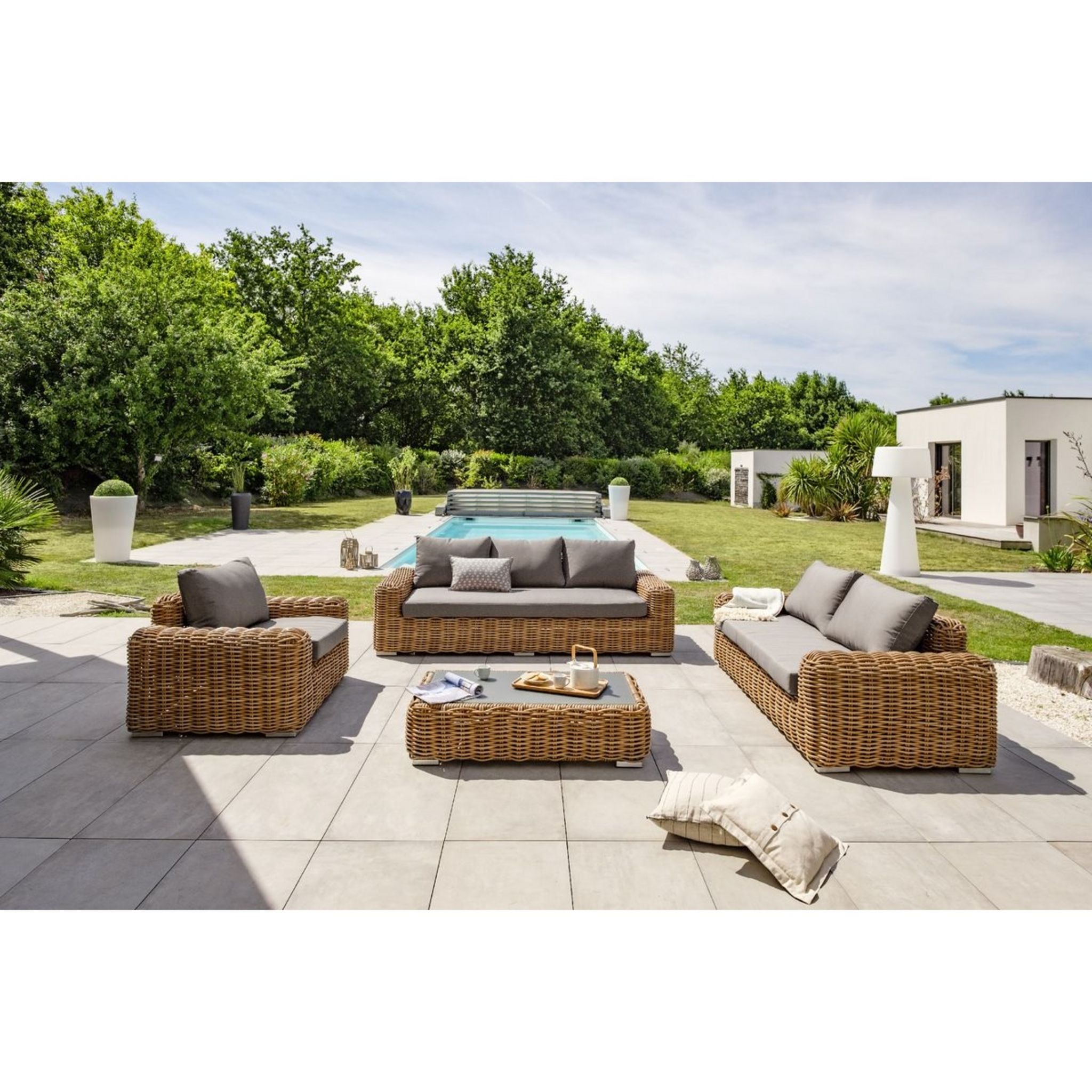 DCB GARDEN Salon bas de jardin - 6 places - Résine tressée - Marron - BORABORA