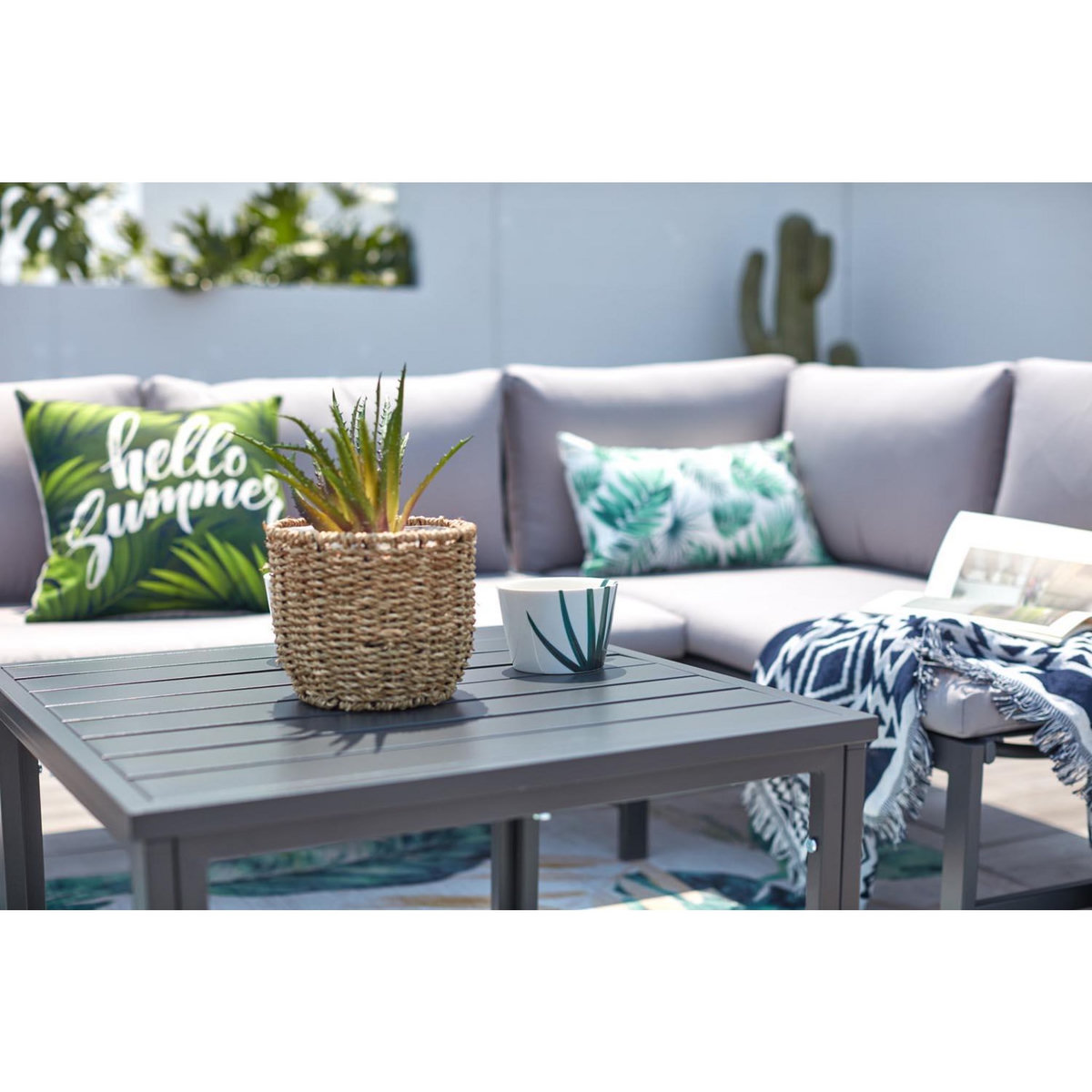 CONCEPT USINE Salon de jardin bas 4 places canapé inclinable TEORA