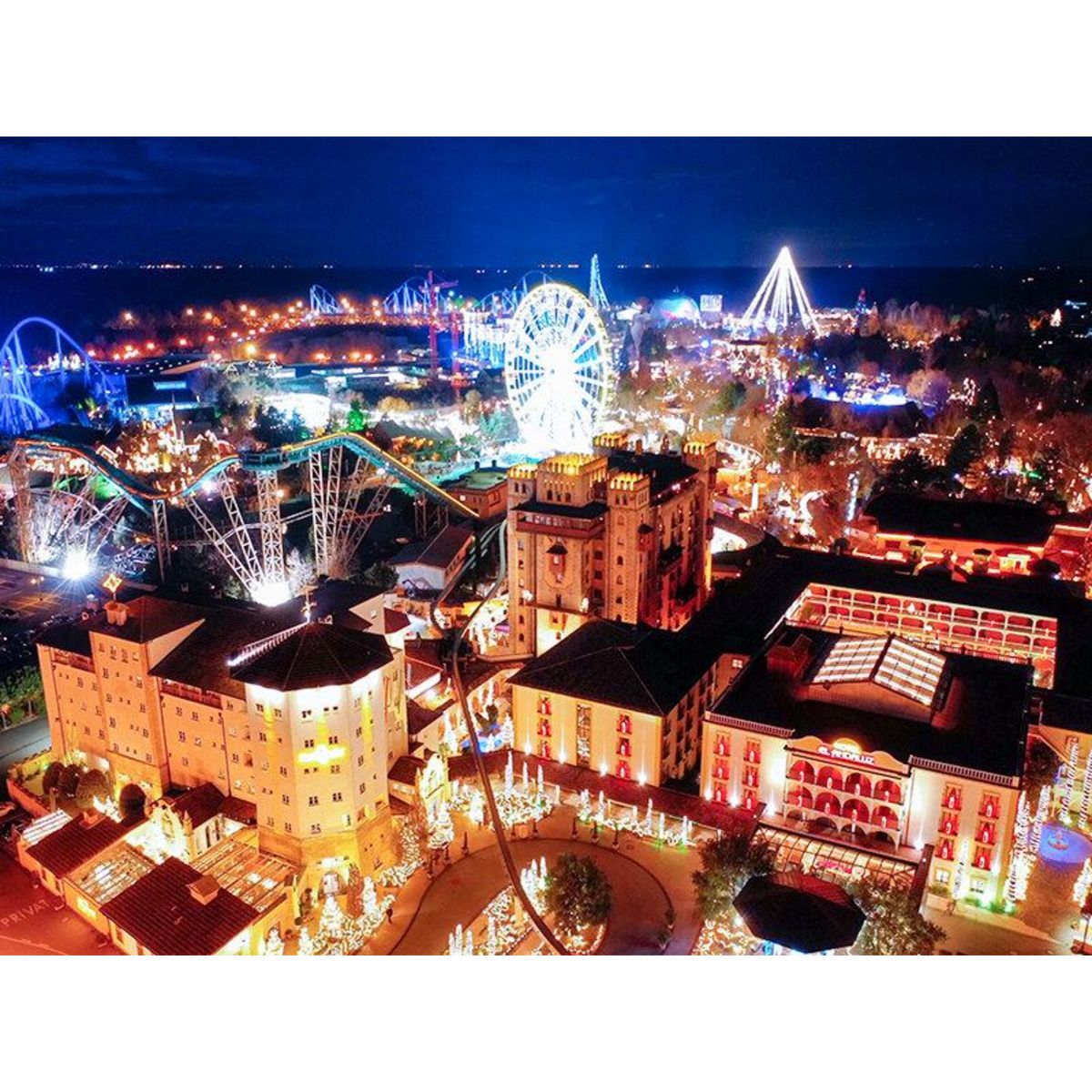 Smartbox Europa-Park 2025 en famille : 2 entrées adultes et 2 entrées enfants pour deux jours en basse saison - Coffret Cadeau Sport & Aventure