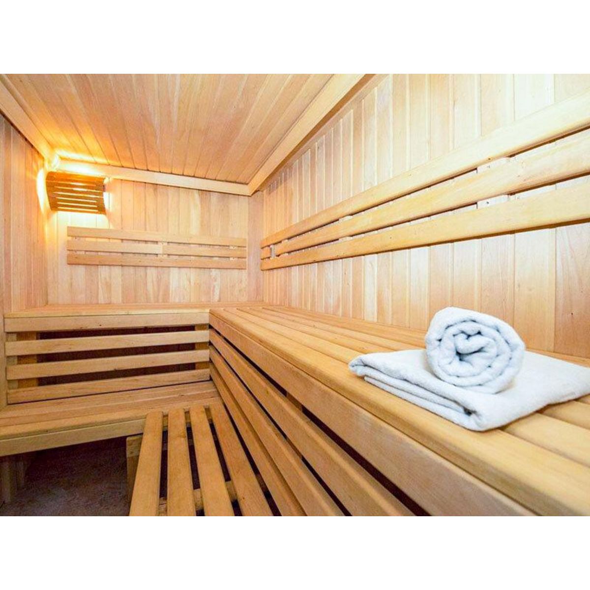 Smartbox Séjour de 2 jours en hôtel 4* à Vannes avec massage et spa - Coffret Cadeau Séjour