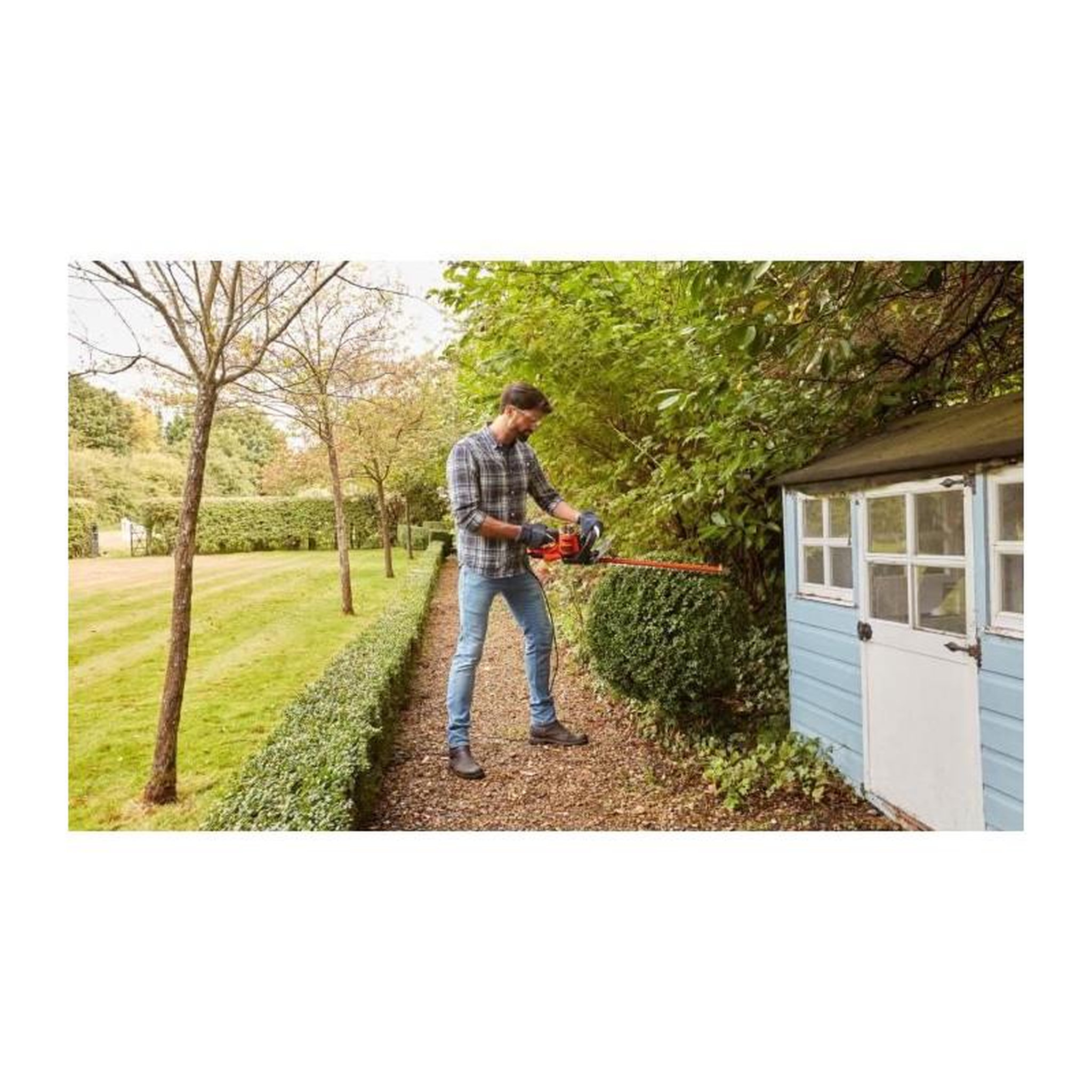 Voir la diapositive 5 : Black et Decker BLACK+DECKER Taille-Haie 60 cm 600 W - BEHTS501-QS - Embout Lame De Scie