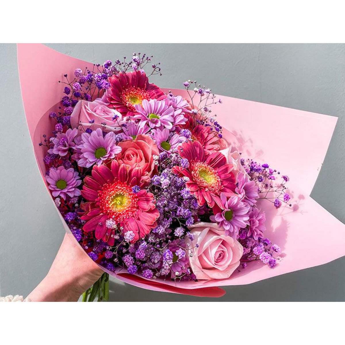 Smartbox Livraison mensuelle d'un bouquet de fleurs à domicile pendant 3 mois - Coffret Cadeau Sport & Aventure