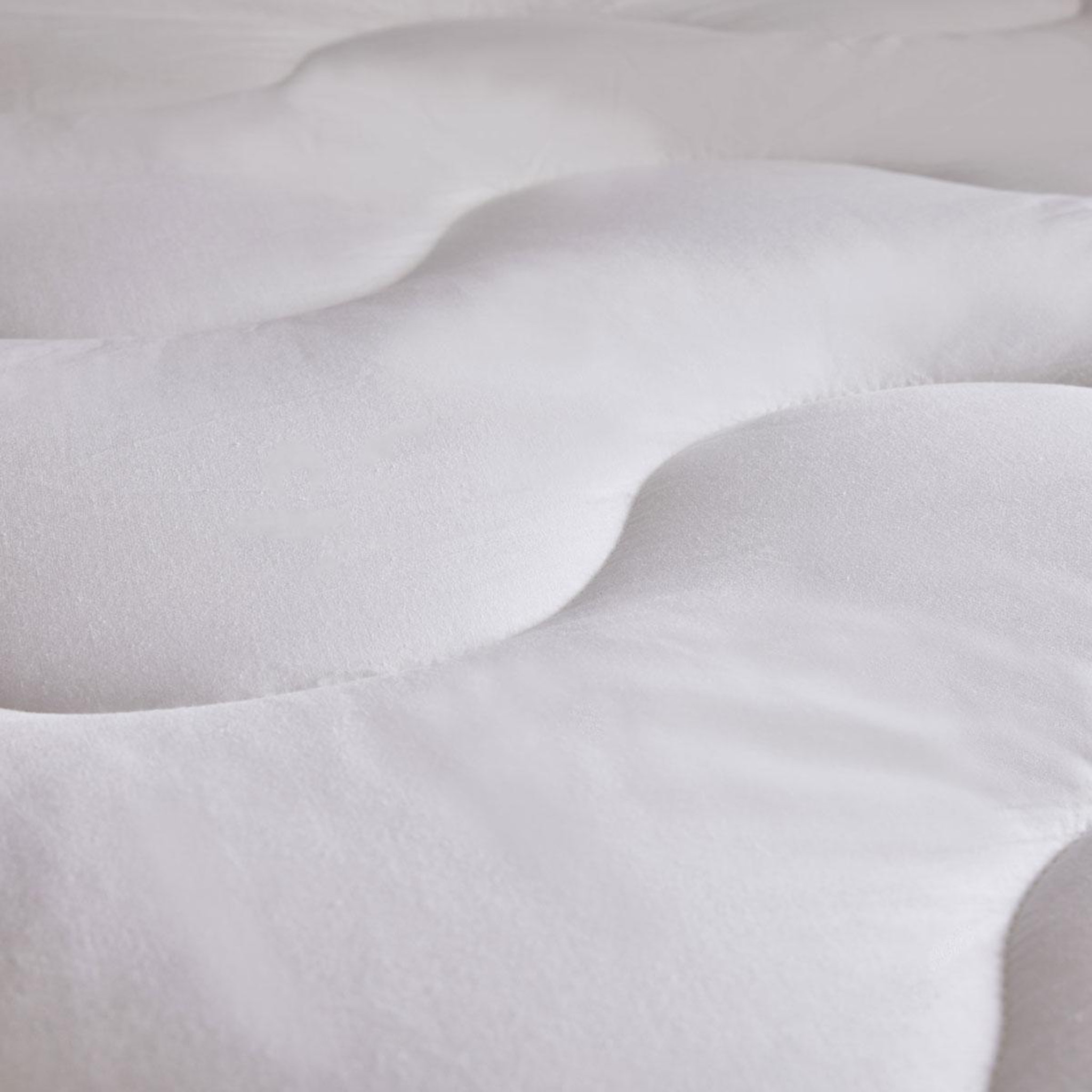 Voir la diapositive 3 : DUNLOPILLO Couette Lovely Night - Chaude