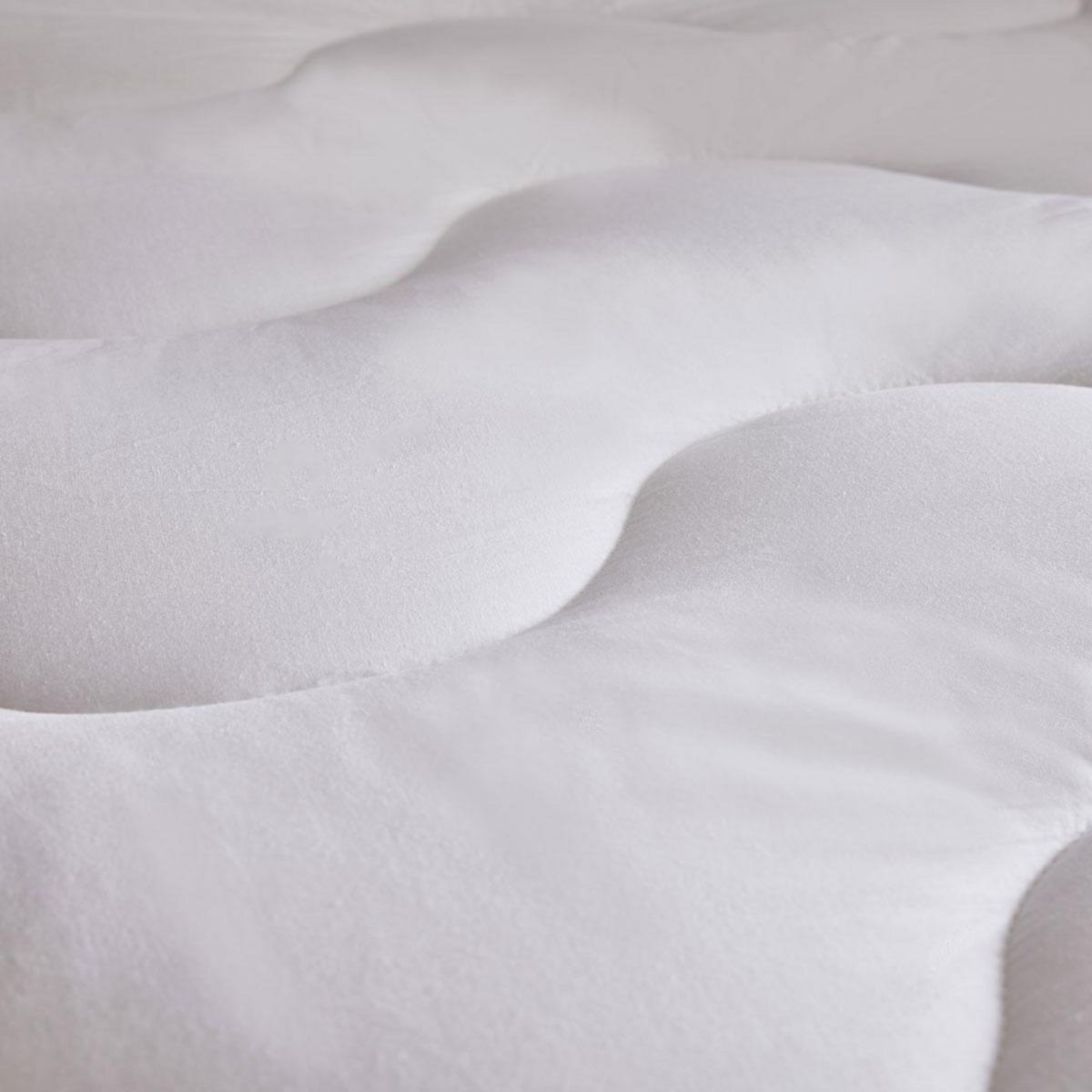 DUNLOPILLO Couette Lovely Night - Chaude