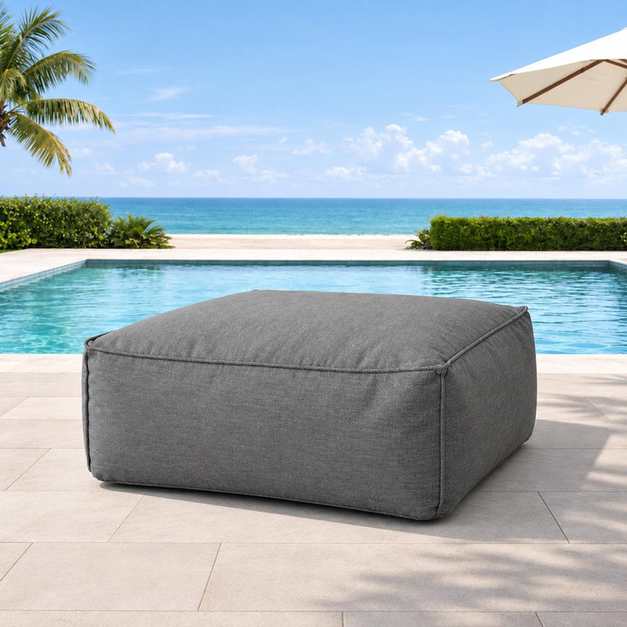 Voir la diapositive 2 : CONCEPT USINE Pouf d'extérieur gris tissu déperlant – 85x85x30 cm praiano