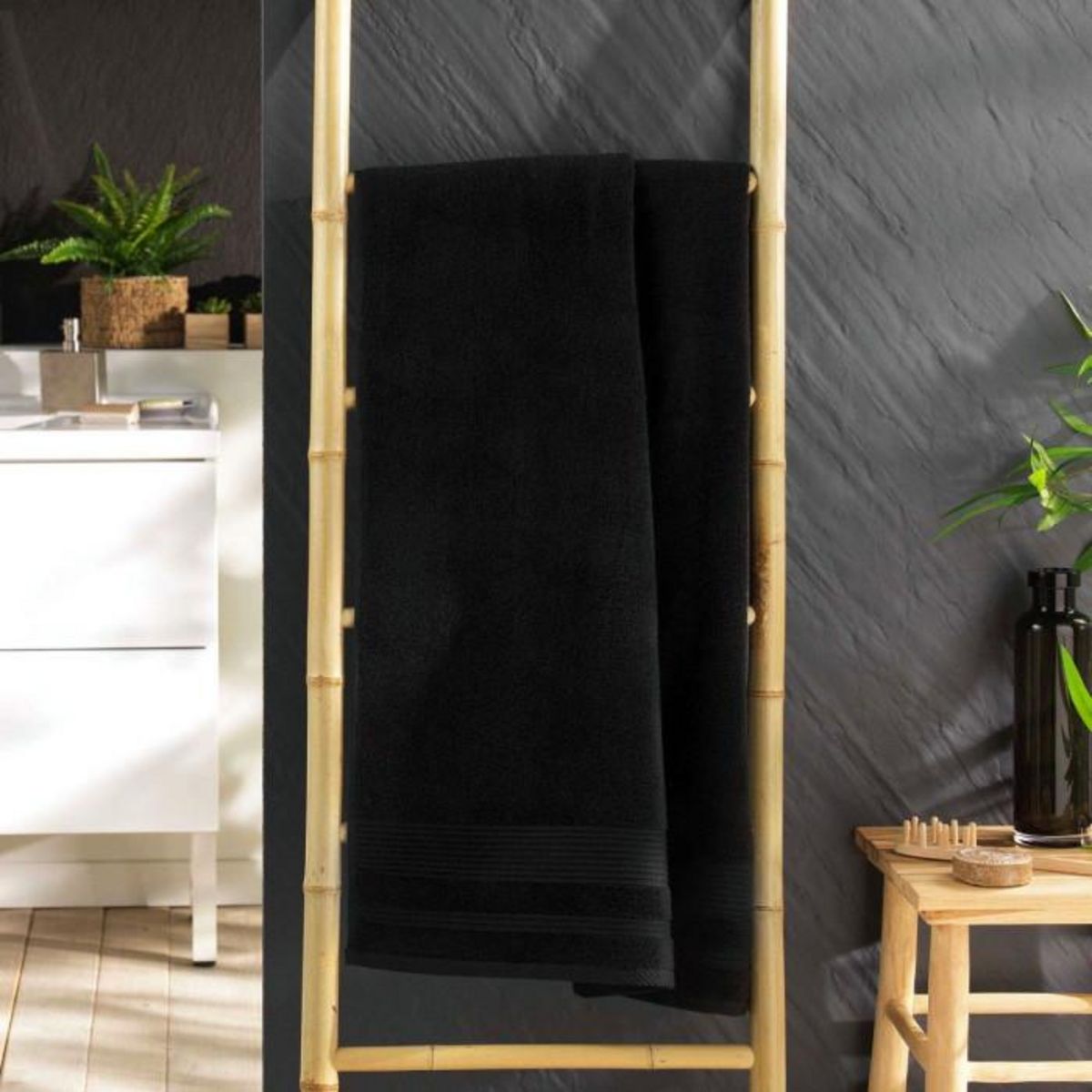 Paris Prix Drap de Douche  Tendresse  70x130cm Noir