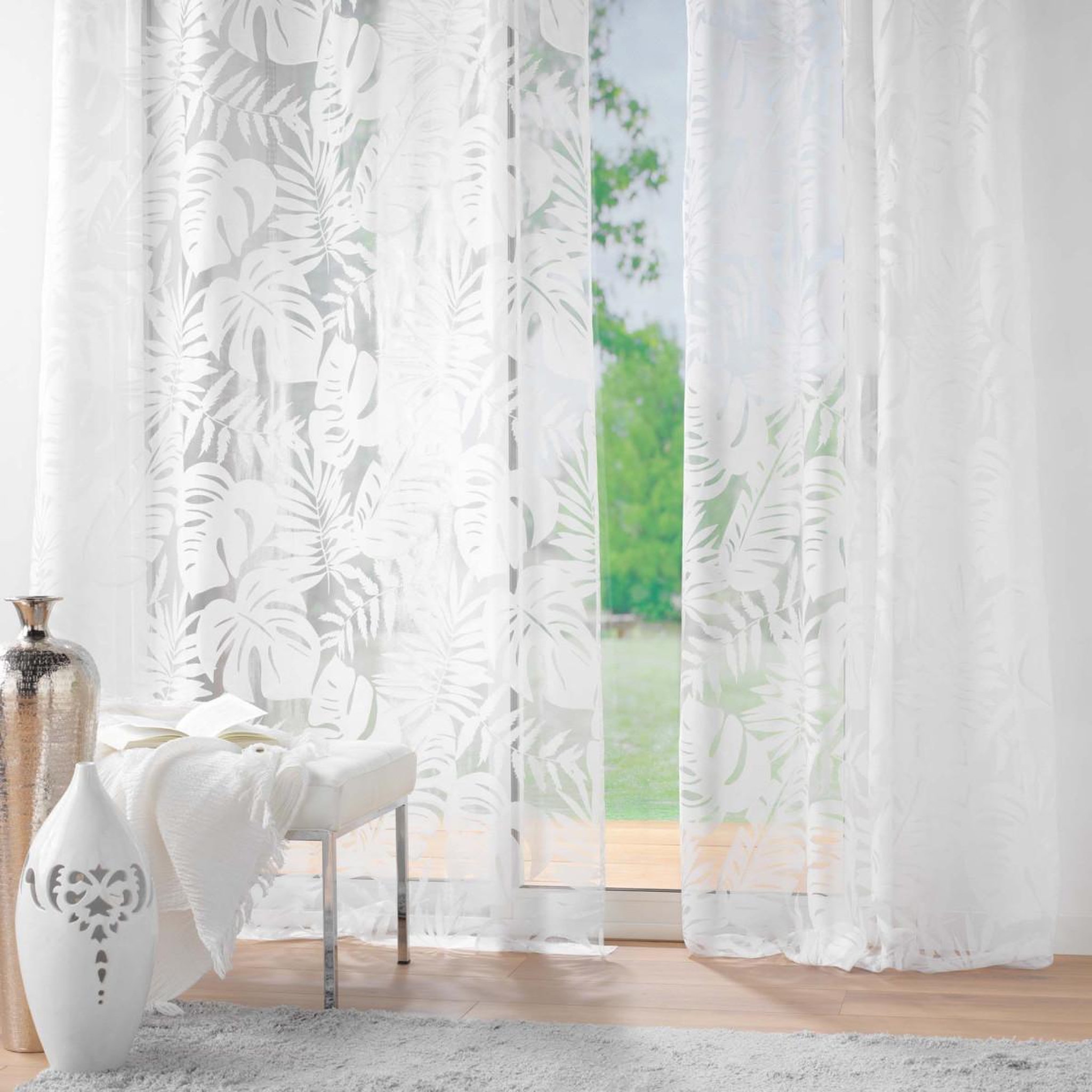 Voir la diapositive 4 : Douceur d'Intérieur Rideau voilage à œillets  magnolia  140x240cm blanc