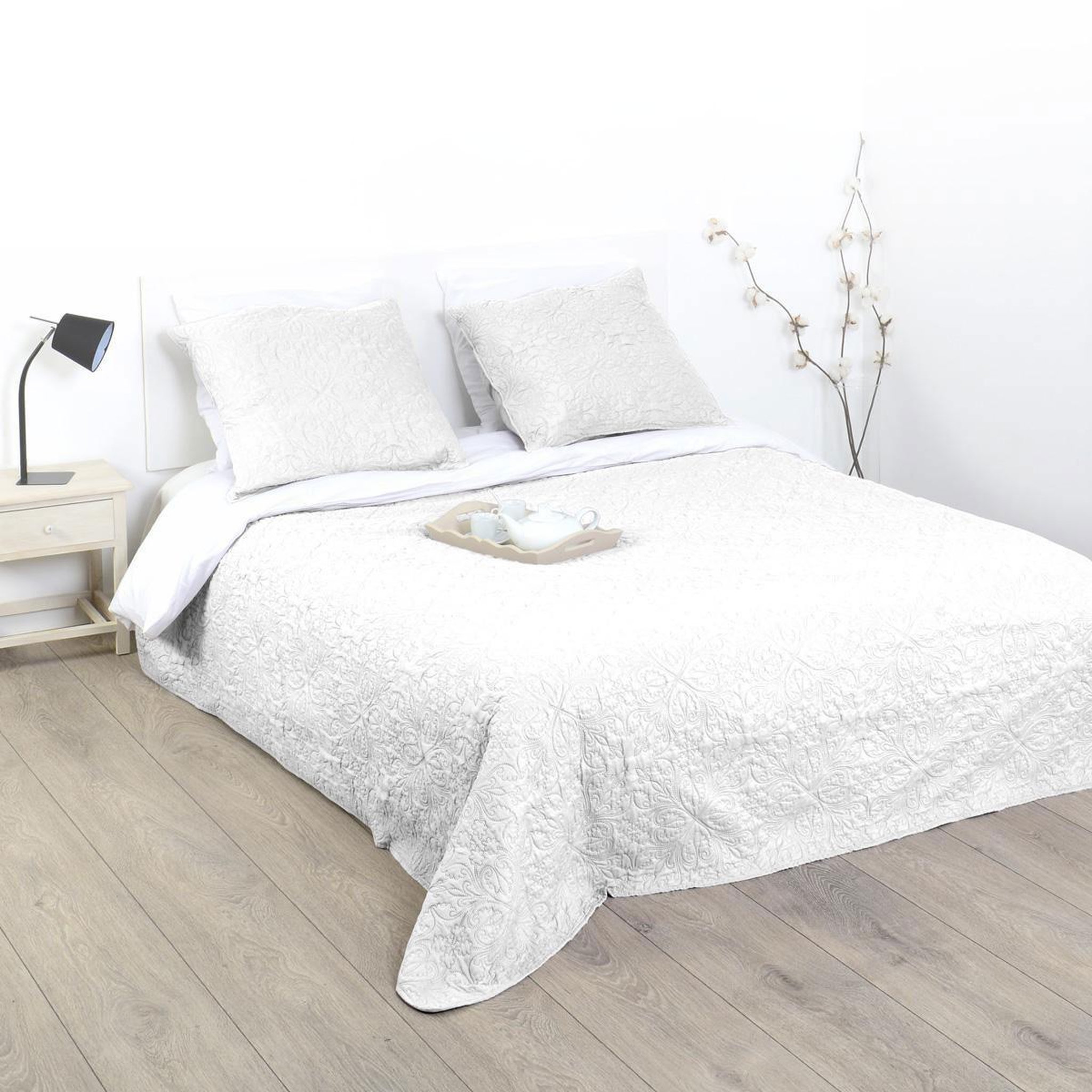 ATMOSPHERA Dessus de lit & 2 taies  arabesque  240x260cm ivoire