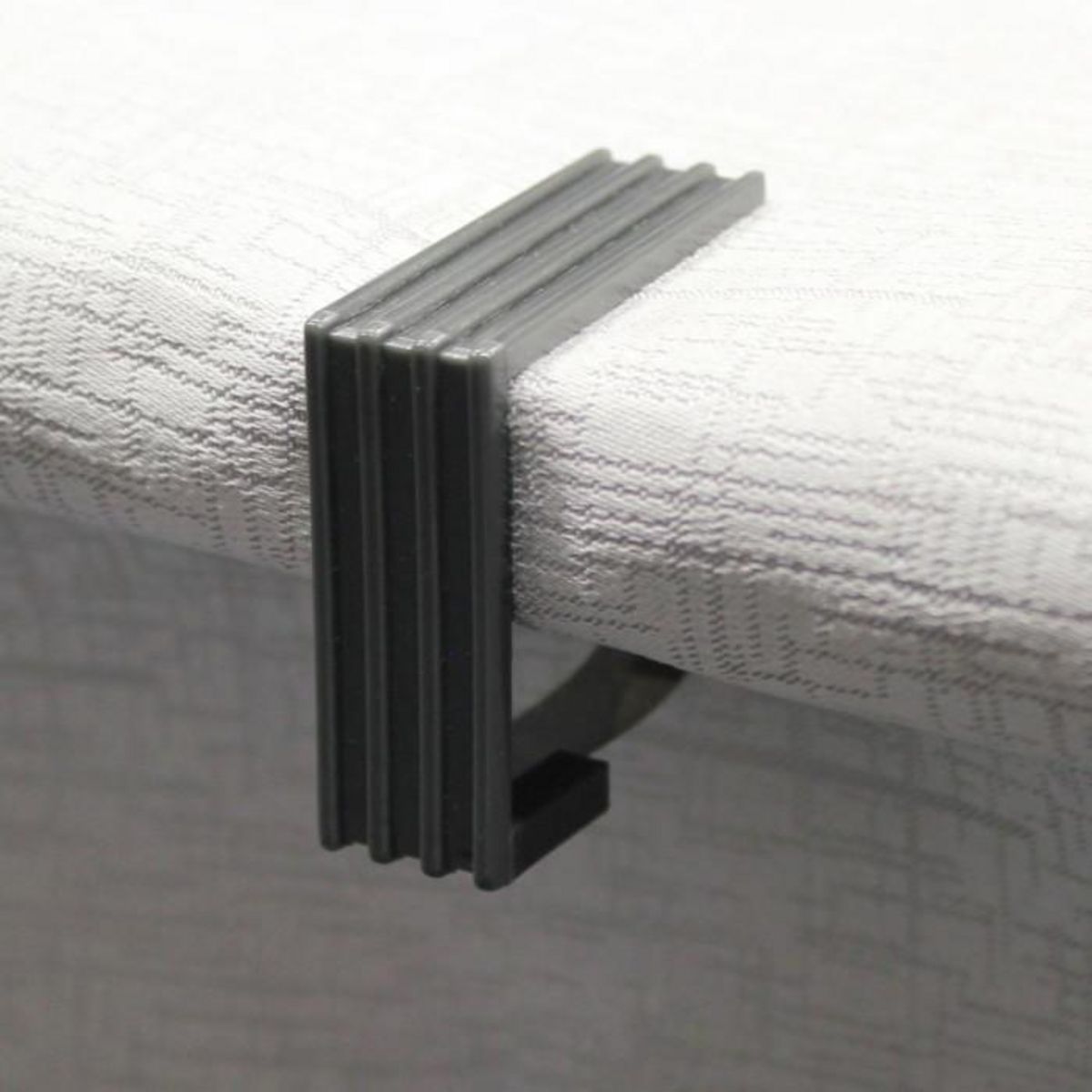 Paris Prix Lot de 4 Pinces Nappe  Thad  4cm Anthracite