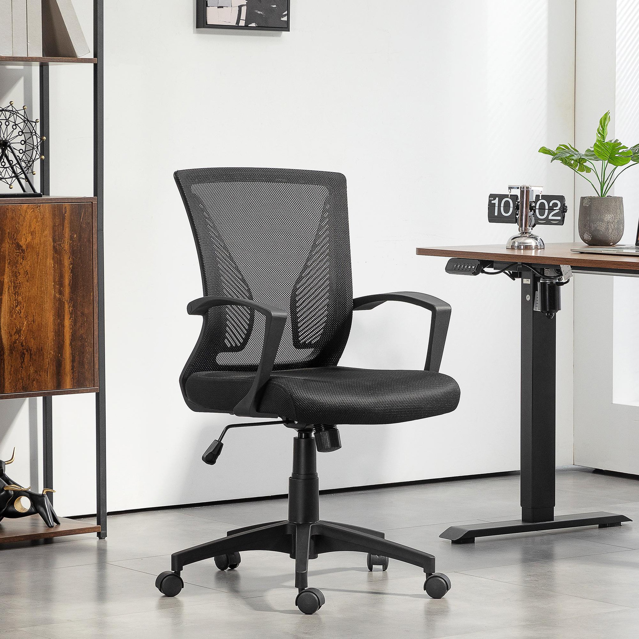 Voir la diapositive 2 : HOMCOM Chaise de bureau ergonomique - soutien lombaire intégré, fonction bascule verrouillable - polyester maille noir