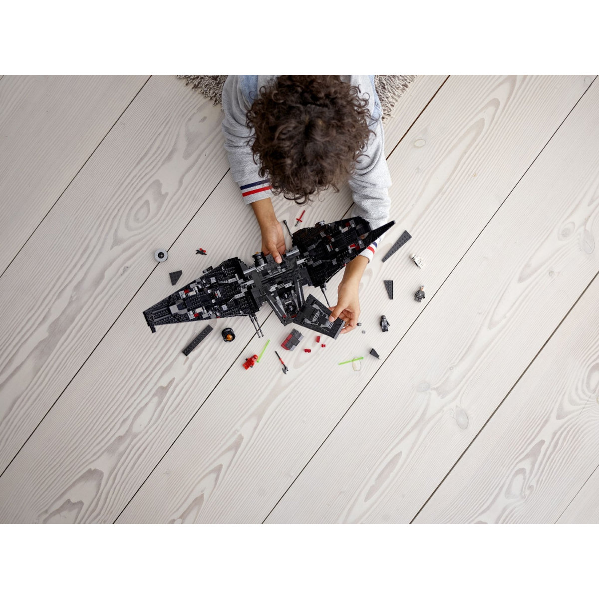 LEGO Star Wars 75256 La navette de Kylo Ren