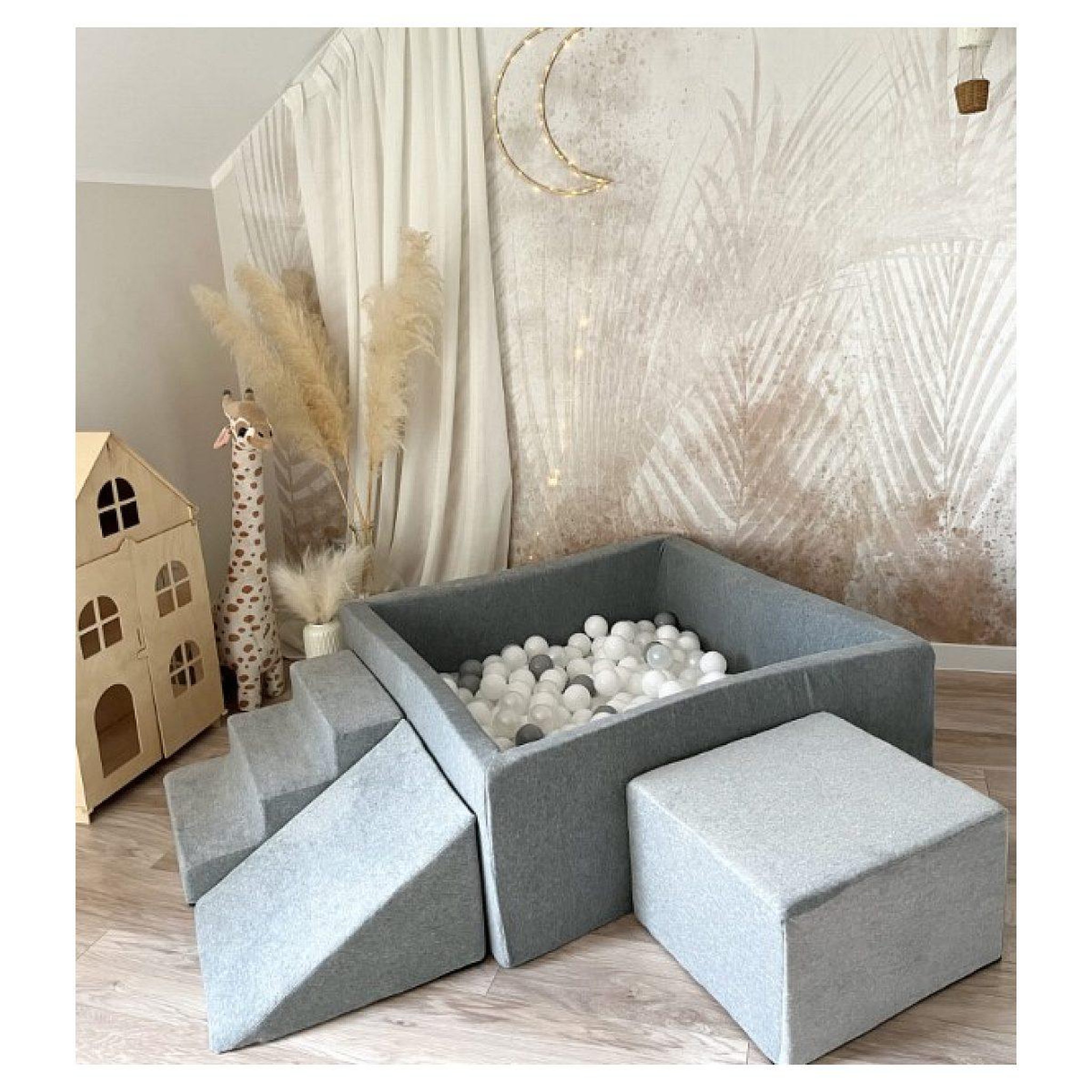 Voir la diapositive 2 : MONIO FOR KIDS Ensemble de jeu en mousse gris + 400 balles
