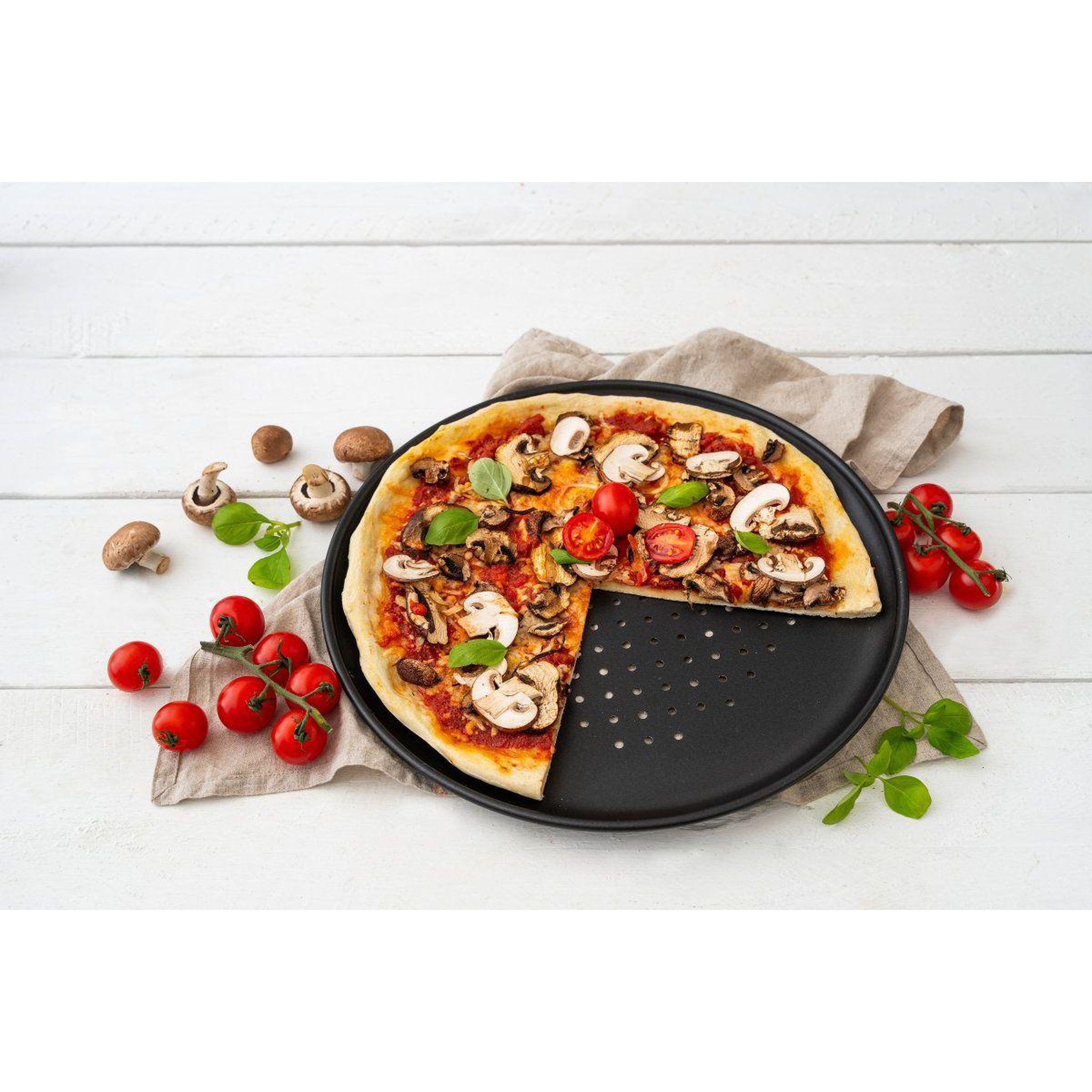 Voir la diapositive 3 : ZENKER Plaque à pizza à fond perforé 32 cm zenker spécial countries