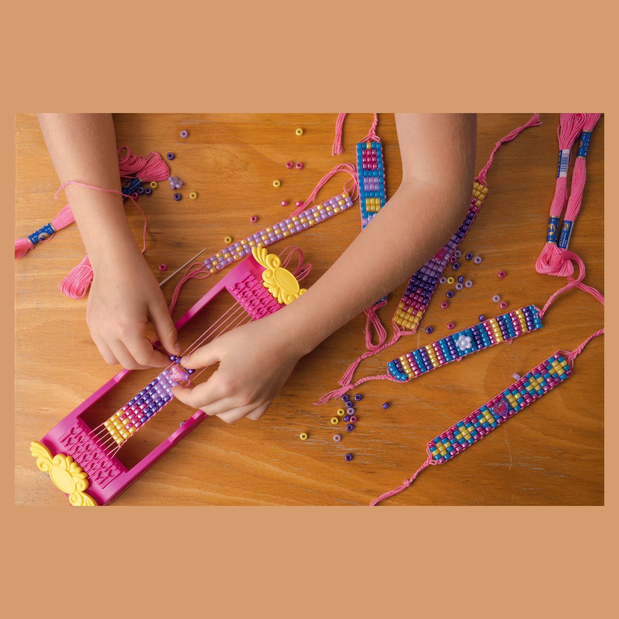 Voir la diapositive 5 : RAVENSBURGER Métier à tisser les perles - So Styly