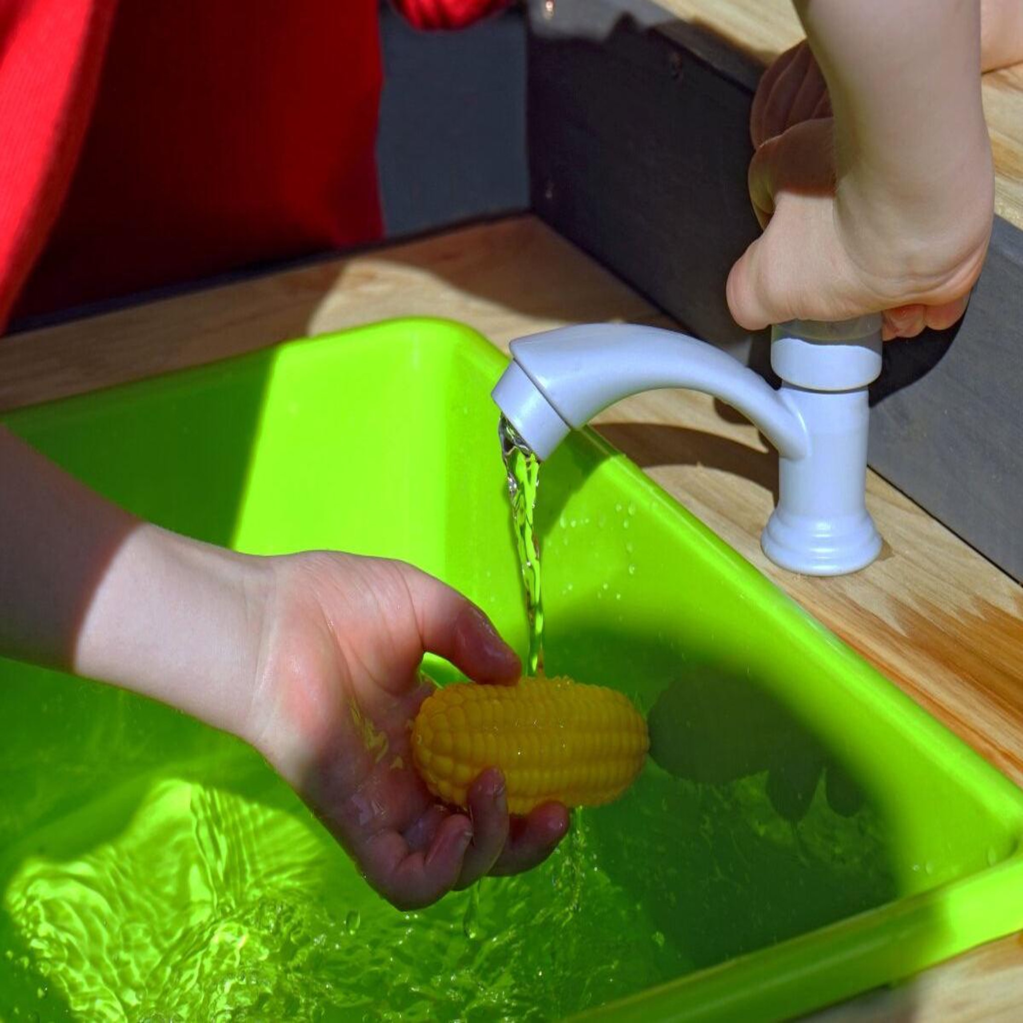Voir la diapositive 5 : EXIT TOYS Cuisine d'extérieur en bois pour enfant yummy 100 - exit toys