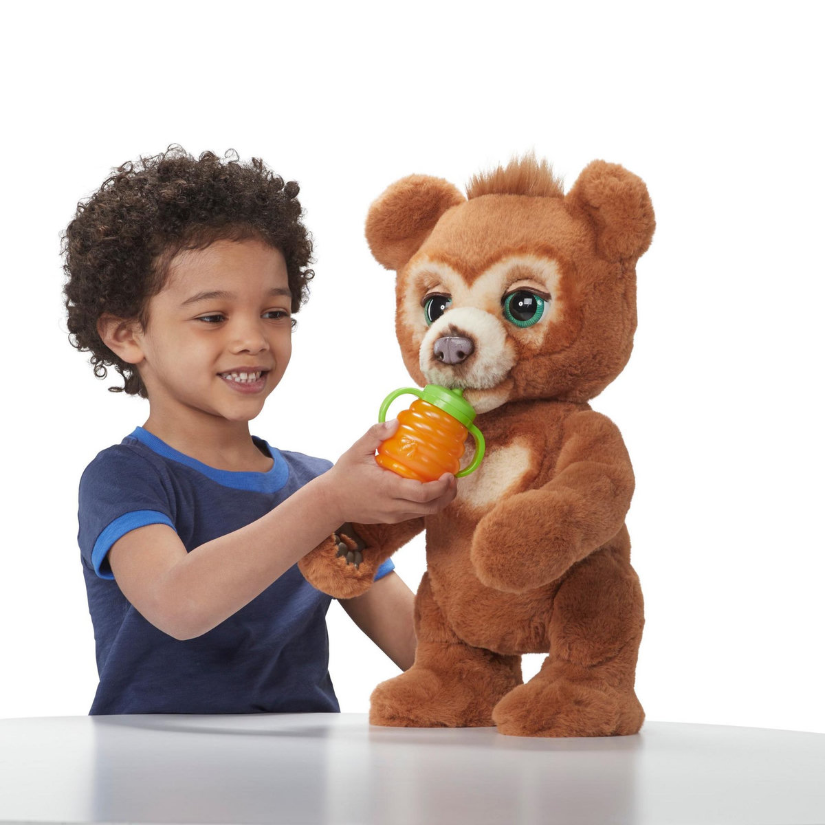 HASBRO FurReal Friends Peluche Interactive Cubby, l'Ours Curieux - Version française