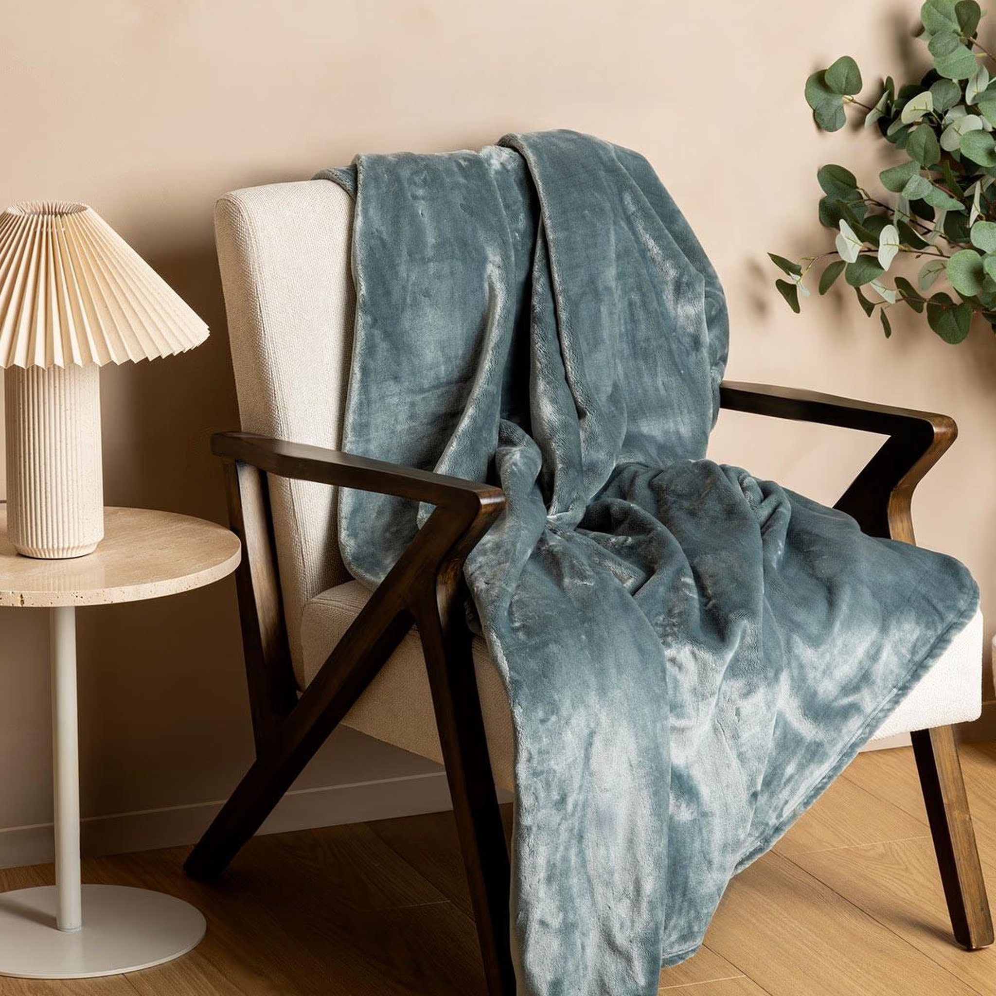 Voir la diapositive 3 : ATMOSPHERA Plaid en flanelle  cuddly  130x180cm bleu givré