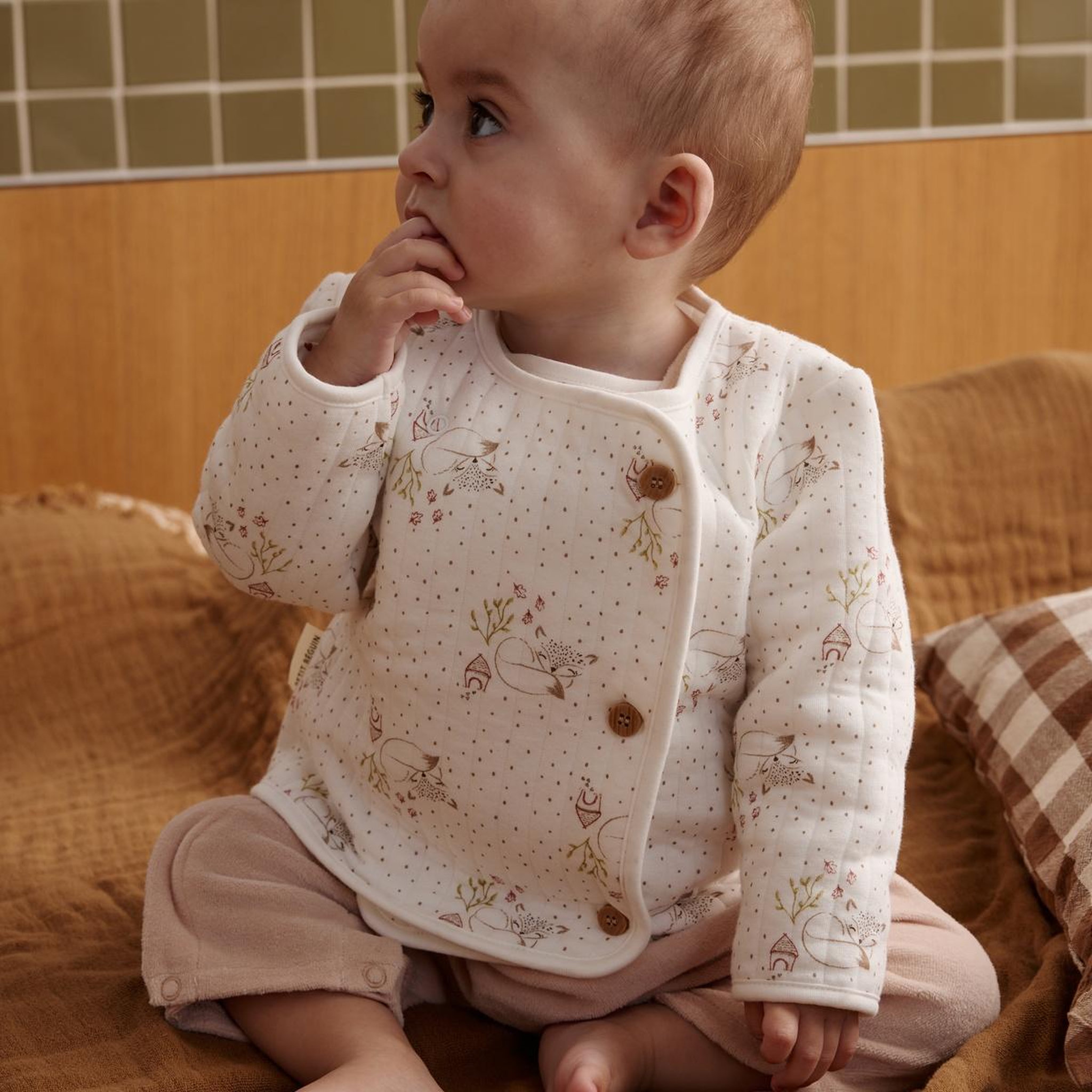 Voir la diapositive 6 : PETIT BEGUIN Veste bébé en molleton doucette