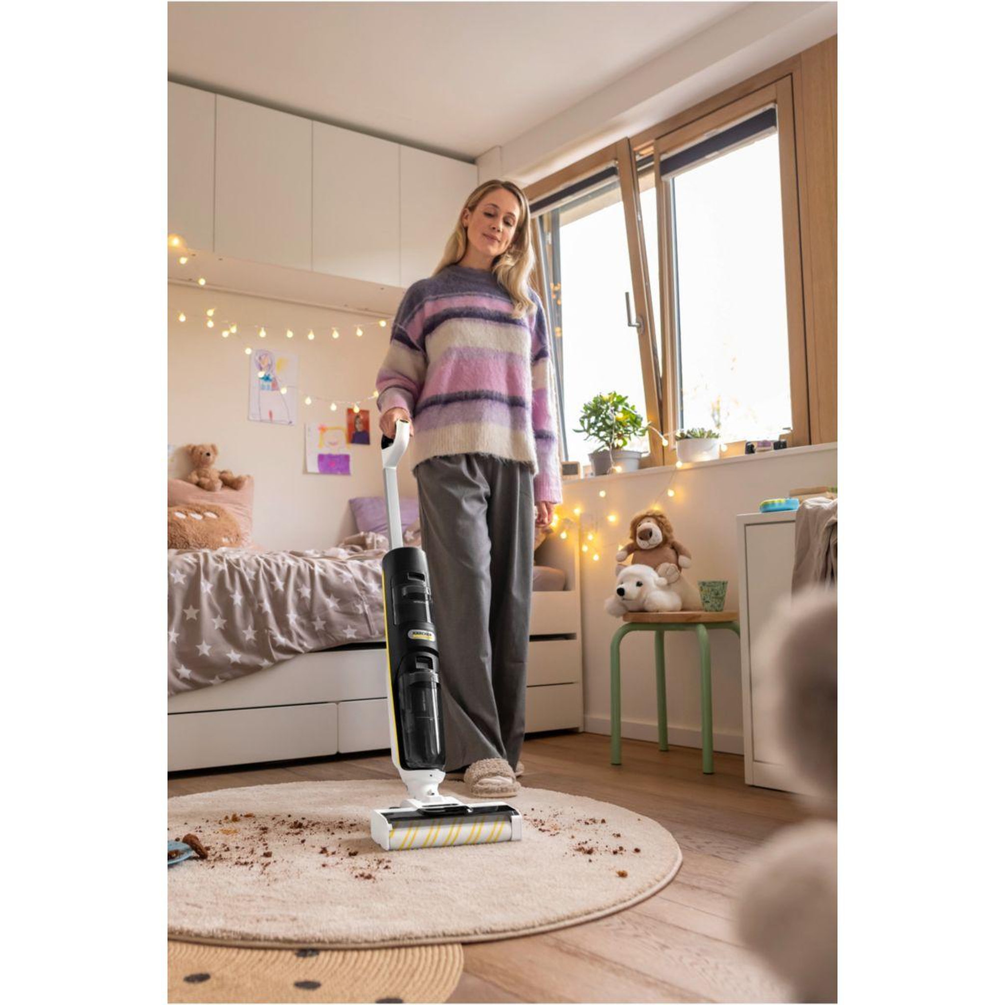 Voir la diapositive 4 : KARCHER Aspirateur laveur fcv 4 extra +