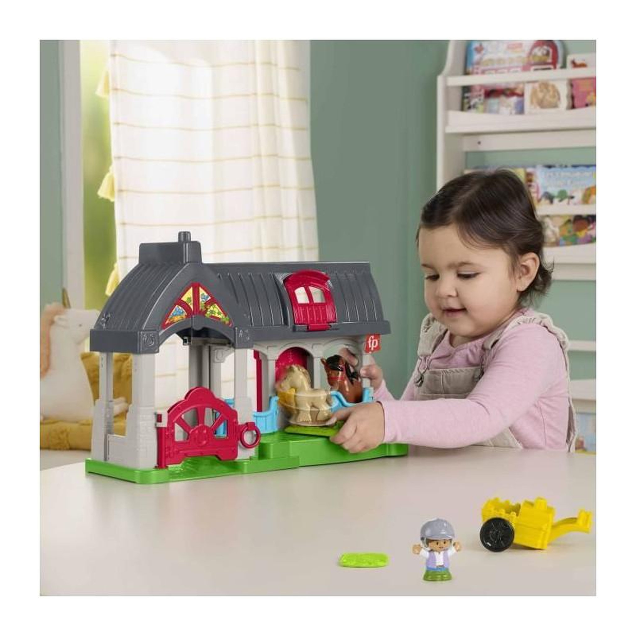 Voir la diapositive 4 : FISHER PRICE FISHER-PRICE Little People-L'écurie des Joyeux Chevaux avec 6 éléments - Fisher-Price - HWR84