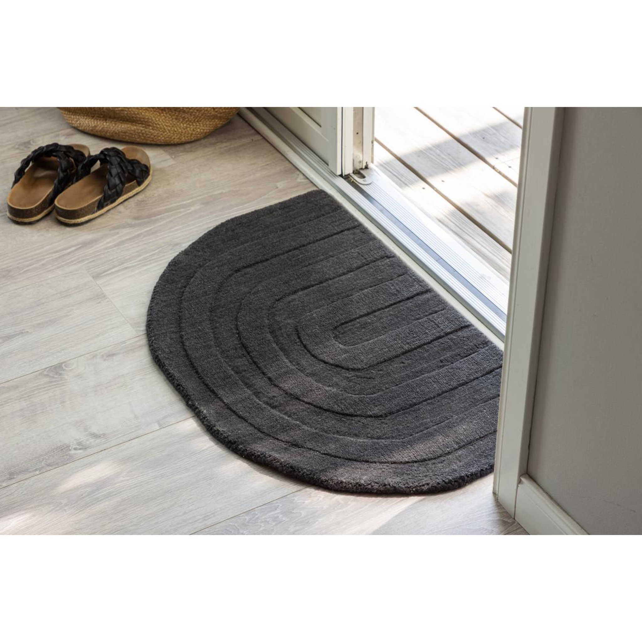 Voir la diapositive 4 : Paris Prix Tapis demi-rond  nora  50x80cm gris