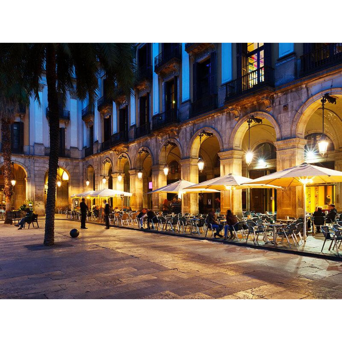 Smartbox 4 jours à Barcelone avec visite guidée de Gaudi - Coffret Cadeau Séjour