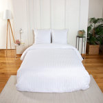 Home collection Parure housse de couette 100% satin de microfibre. Coloris disponibles : Rouge, Jaune, Blanc, Vert