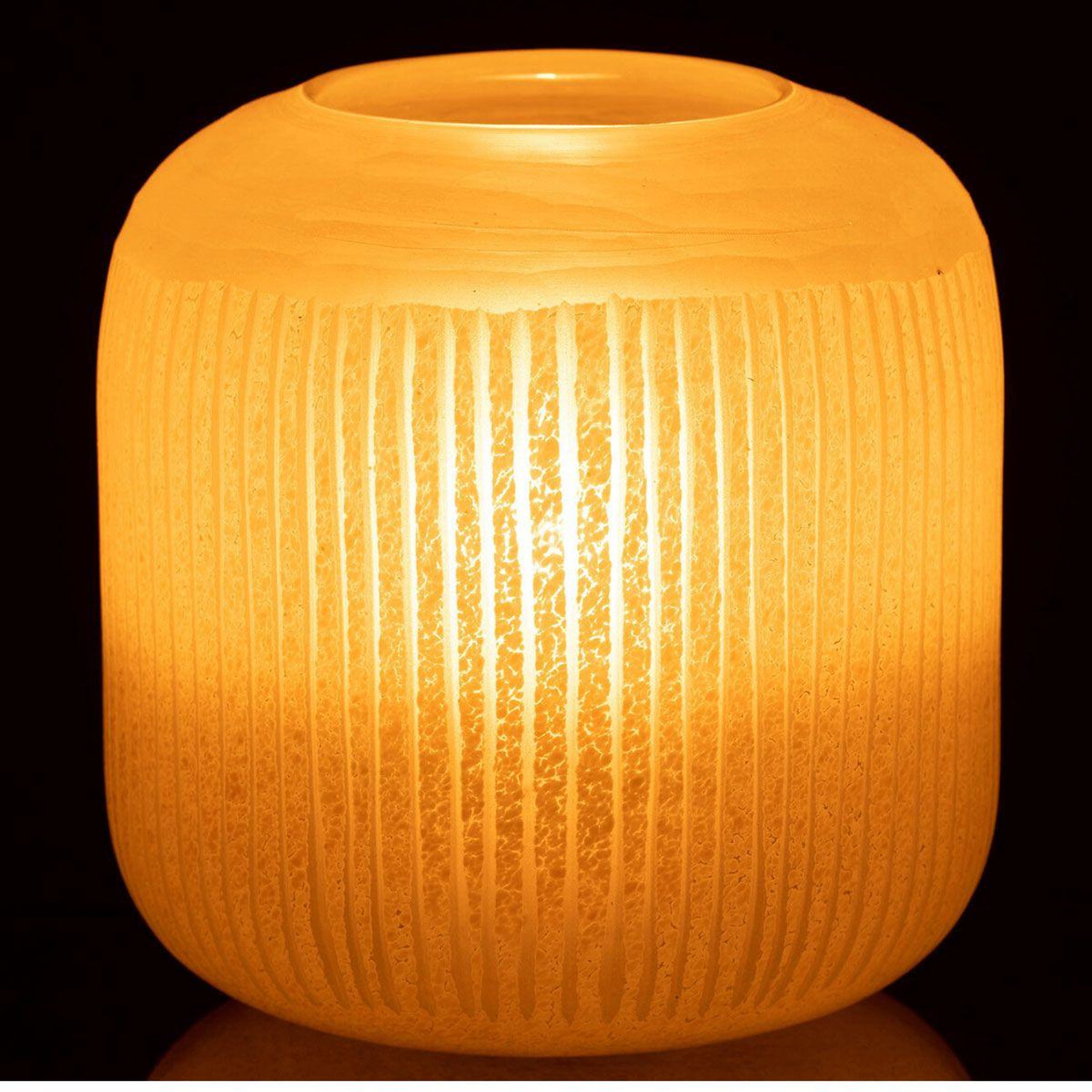 Voir la diapositive 3 : J-LINE Vase Design en Verre Lignes  Carla  16cm Jaune Clair