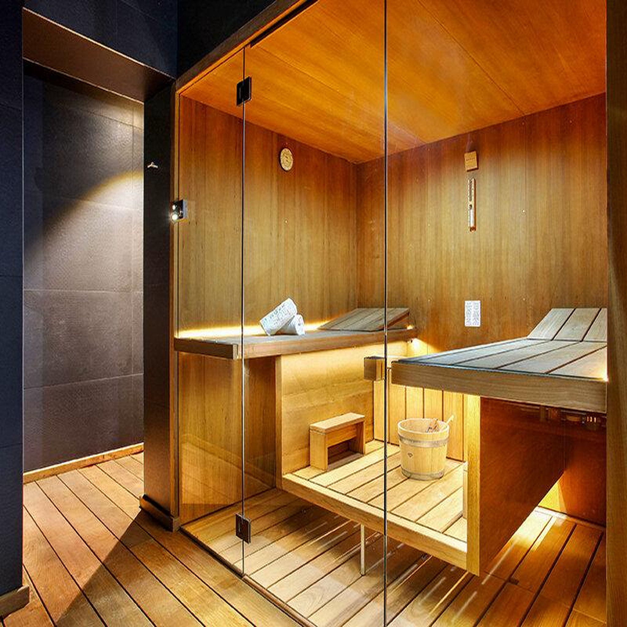 Voir la diapositive 3 : Smartbox Parenthèse bien-être avec soin et accès au spa pour 2 personnes au cœur de aix-en-provence - coffret cadeau bien-être