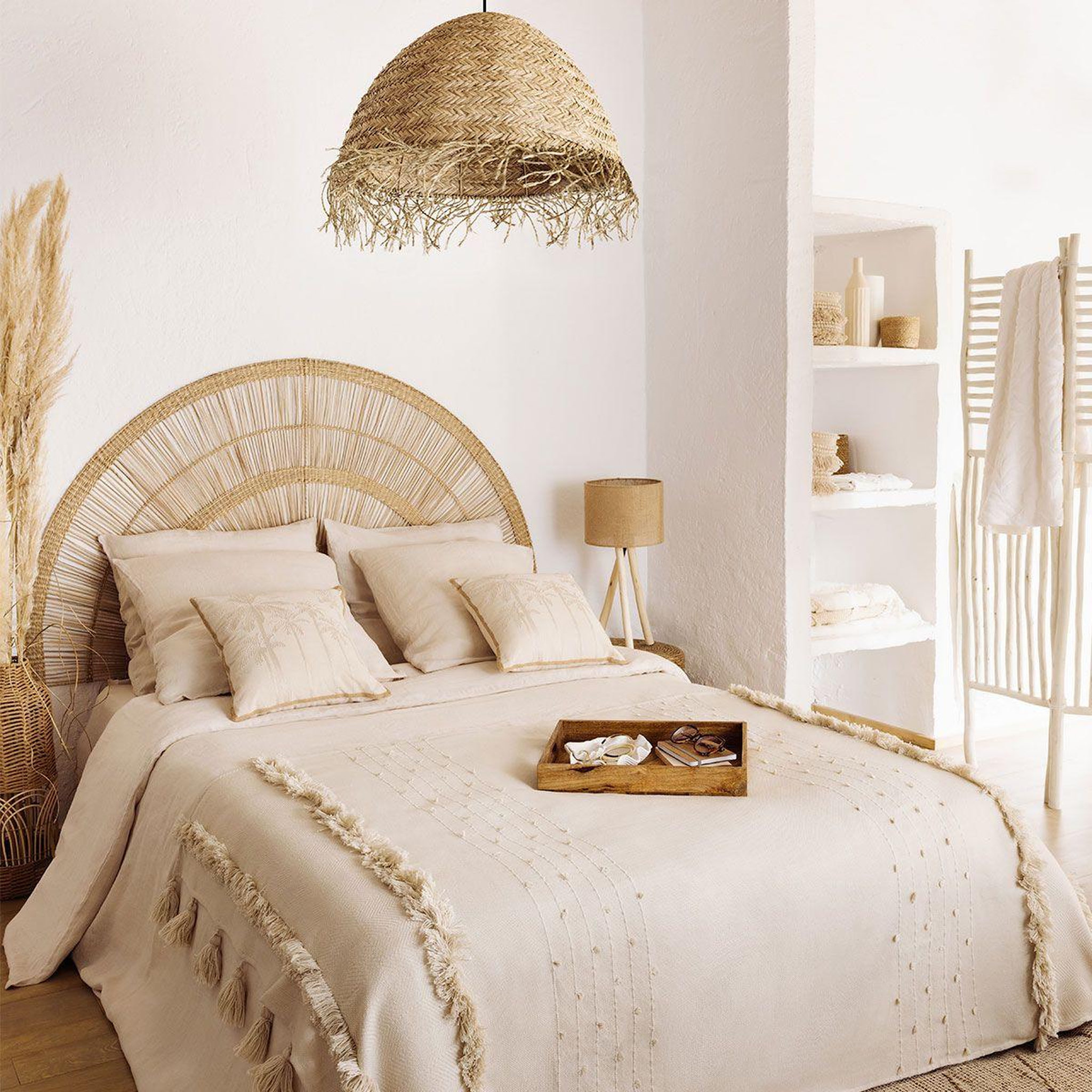 Voir la diapositive 3 : ATMOSPHERA Jeté de lit tufté  seav  130x180cm beige