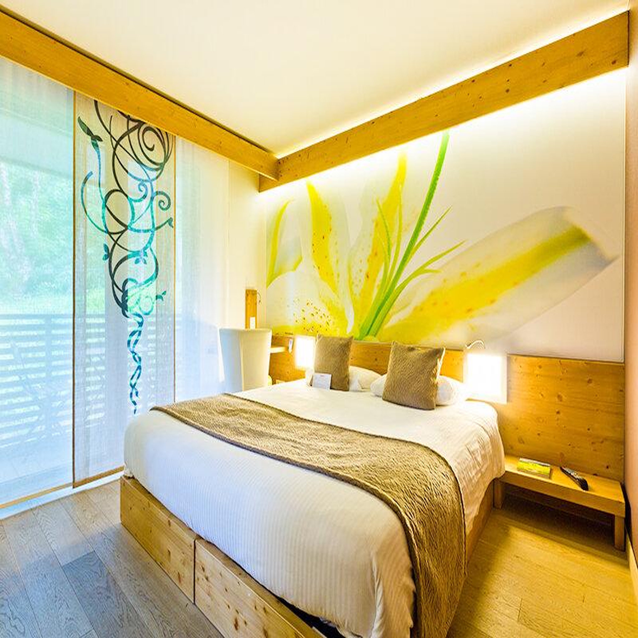 Voir la diapositive 2 : Smartbox Séjour alpin de 2 jours en hôtel 4* avec accès à l'espace détente près de chamonix - coffret cadeau séjour