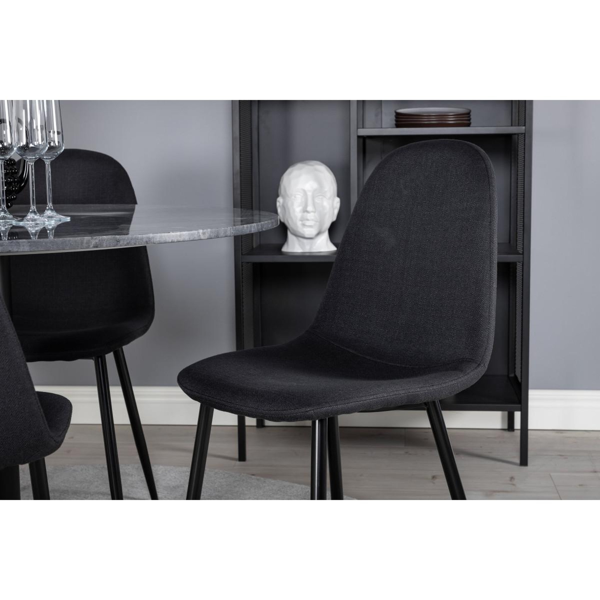 Voir la diapositive 5 : Paris Prix Ensemble table à manger & 4 chaises  estelle i & polar  106cm gris foncé & noir