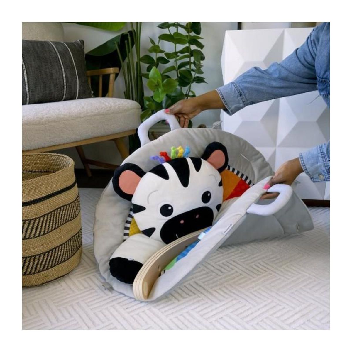 BABY EINSTEIN BABY EINSTEIN Zen's Activity Milestones tapis d'éveil avec barre en bois, jouets multisensoriels, des la naissance